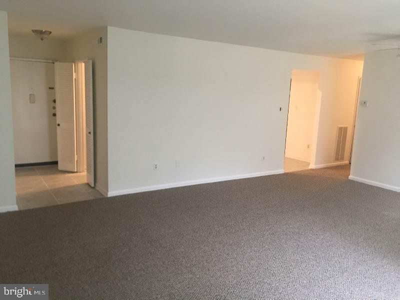 PINES CONDOMINIUM - Residential