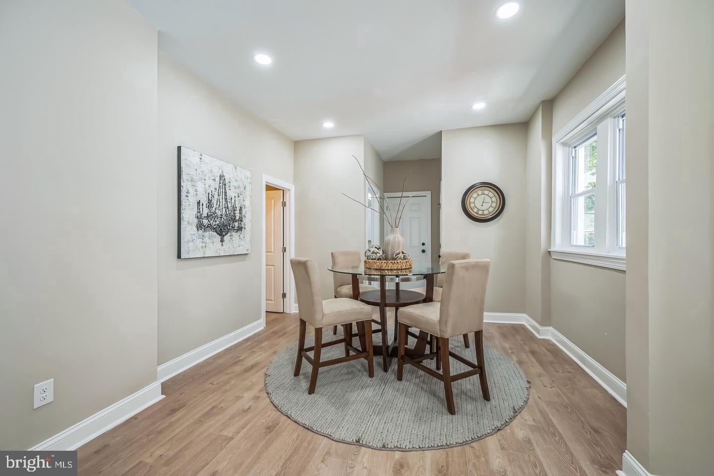 1220 S 52ND STREET