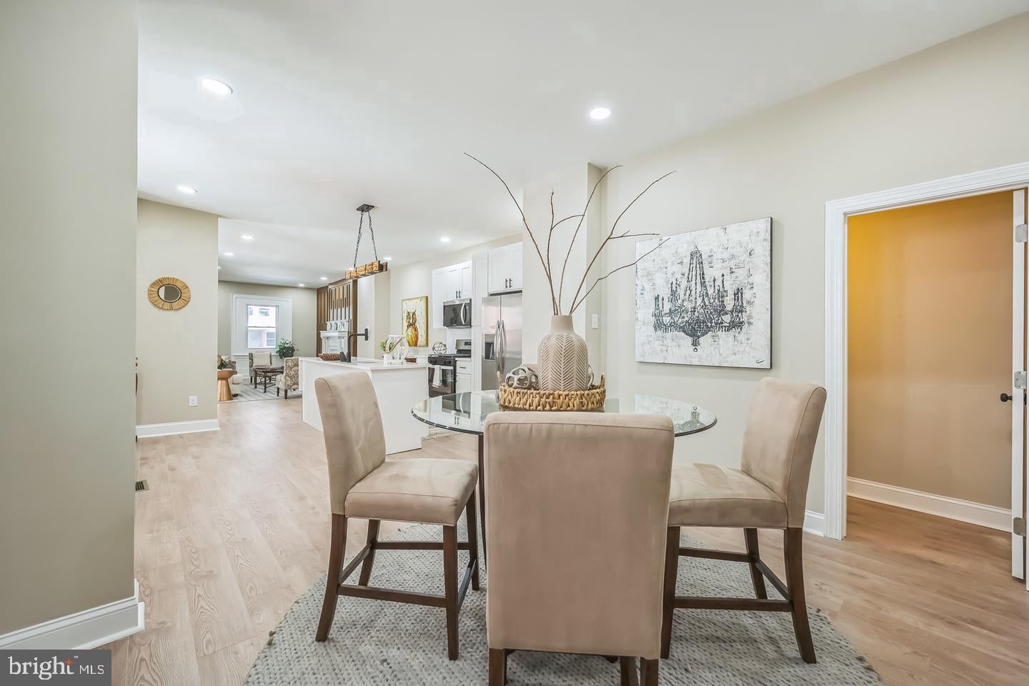 1220 S 52ND STREET