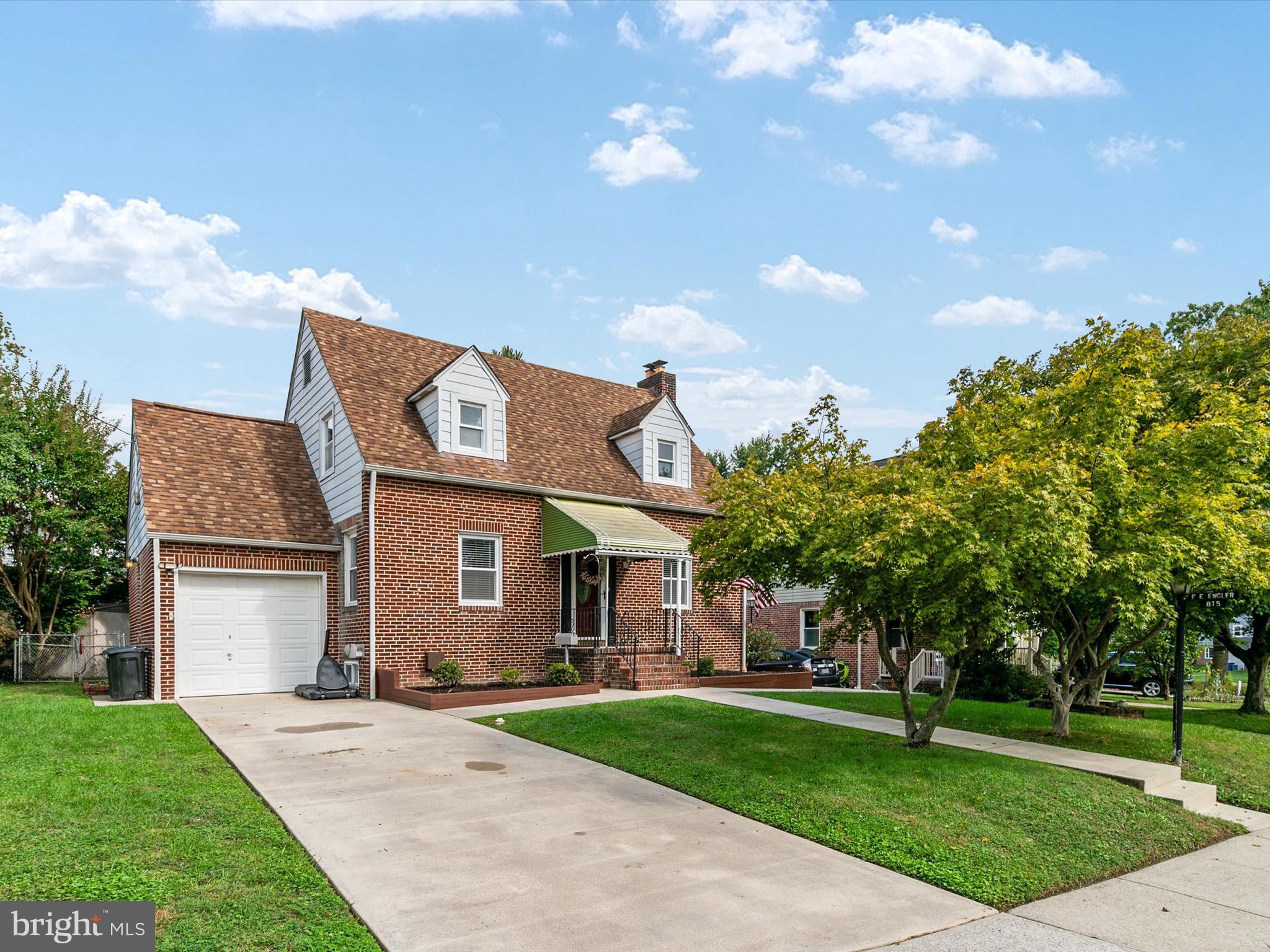 KENSINGTON - Residential
