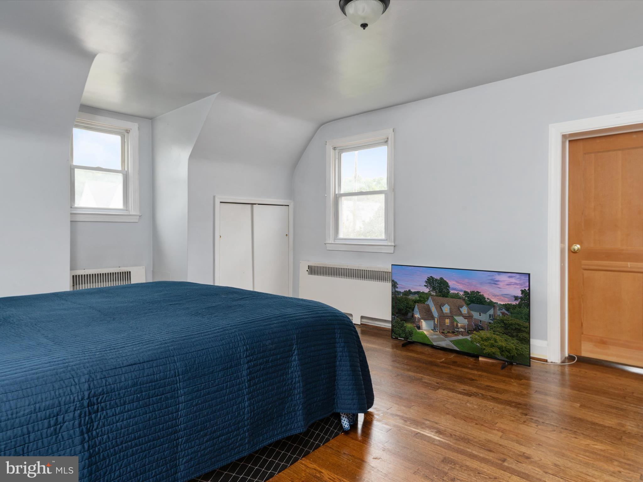 KENSINGTON - Residential