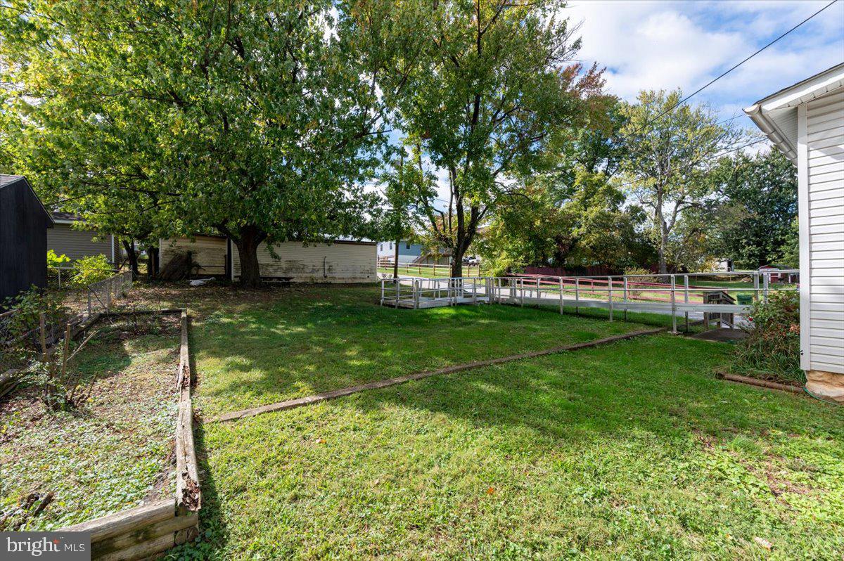 LAKELAND - Residential