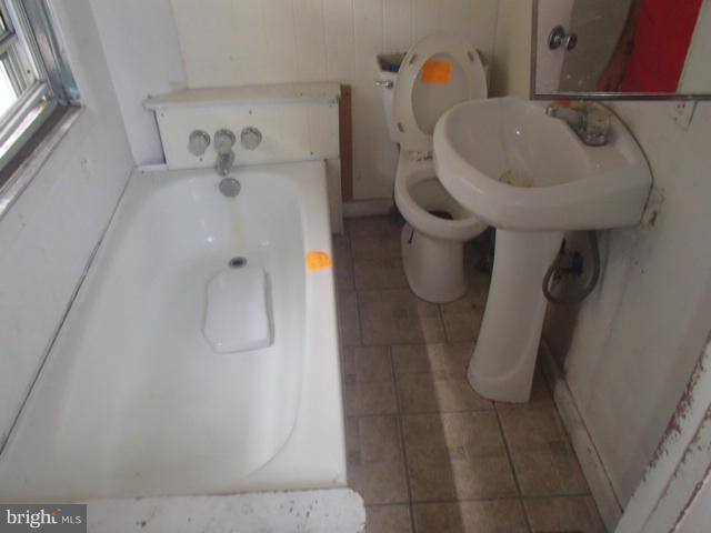 WASHINGTON VILLAGE - Residential