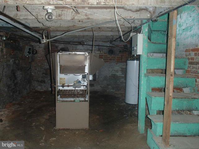 WASHINGTON VILLAGE - Residential