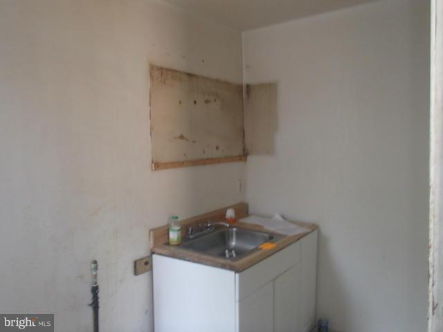 WASHINGTON VILLAGE - Residential