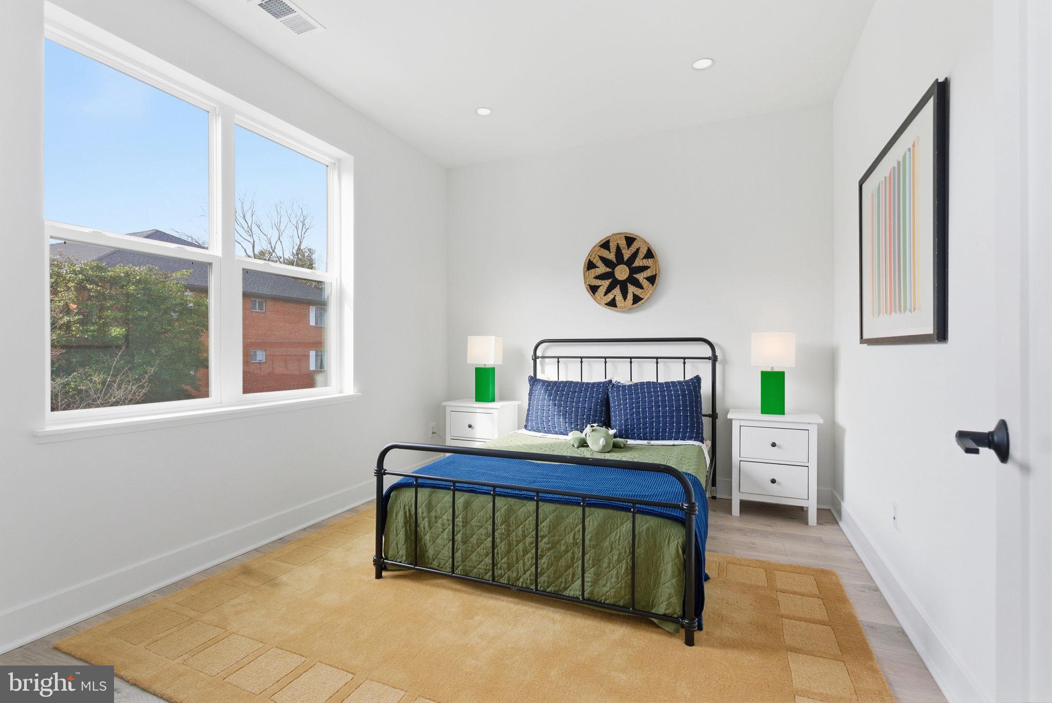 WESTBARD SQUARE - Residential