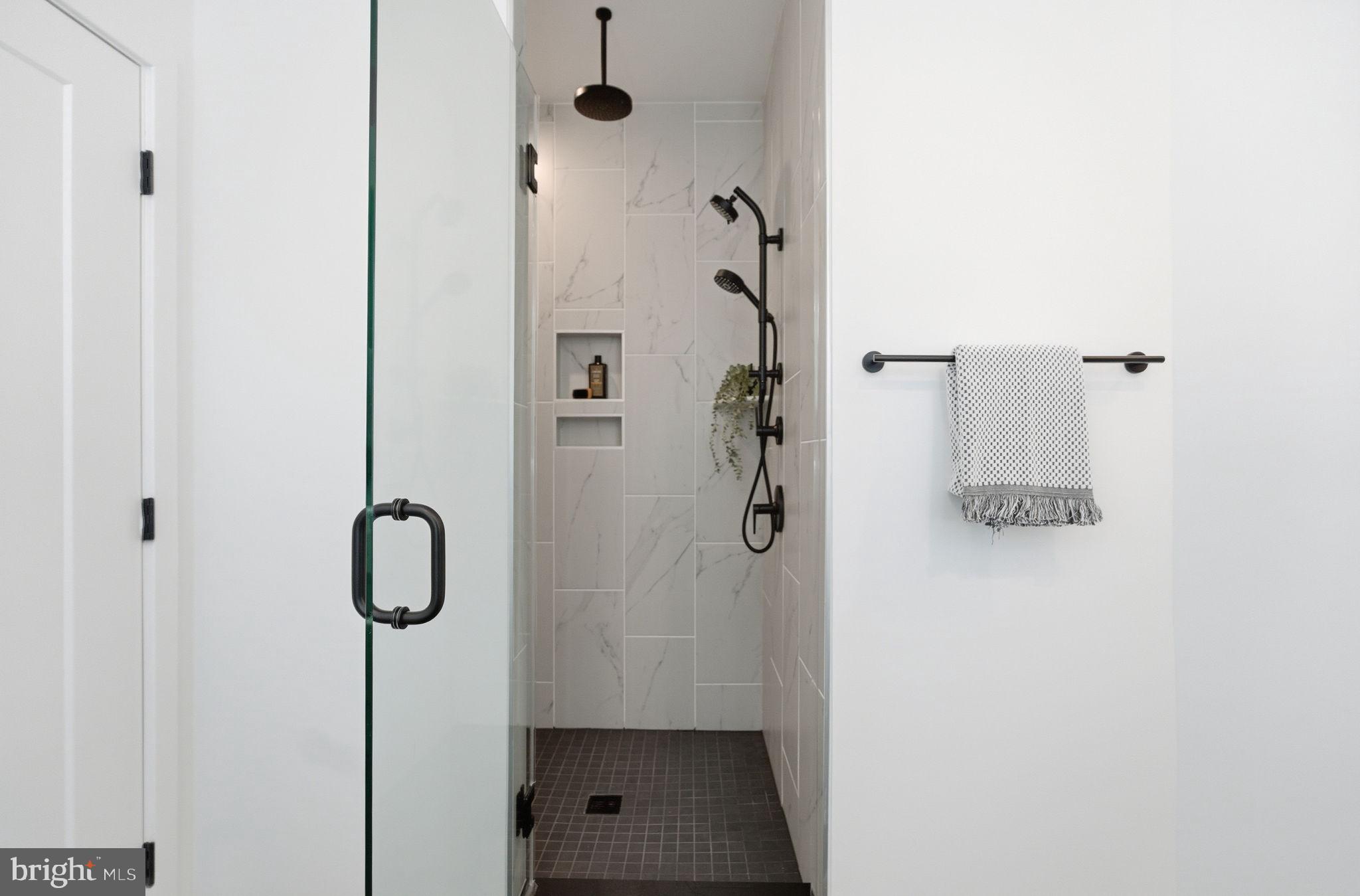 WESTBARD SQUARE - Residential