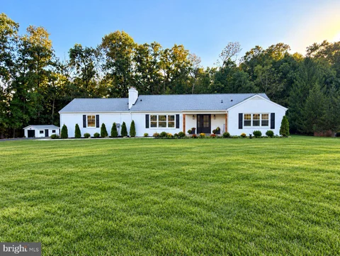 352 N Limerick Road, Schwenksville, PA 19473 - #: PAMC2197024