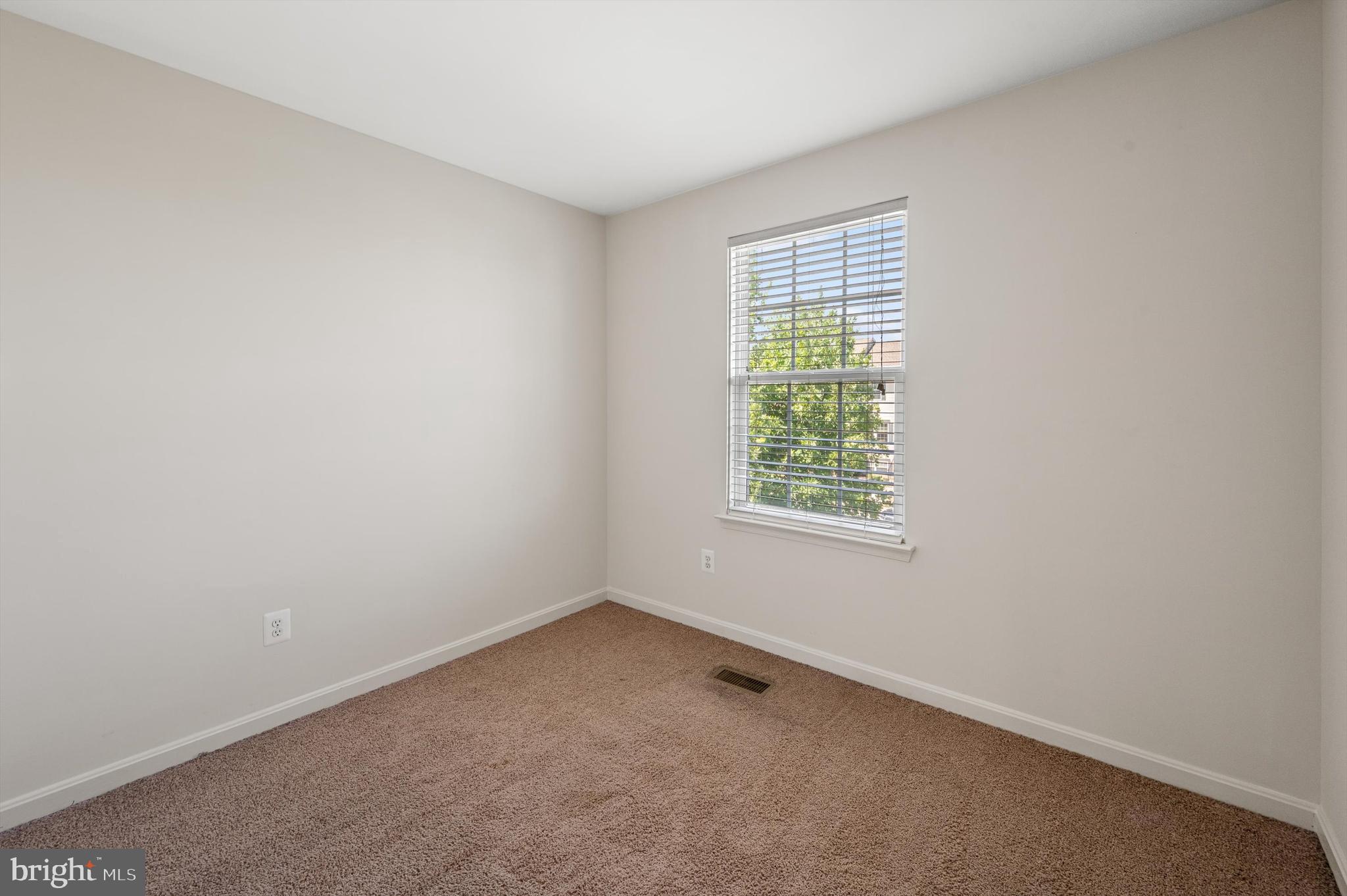 SHENANDOAH SPRINGS - Residential