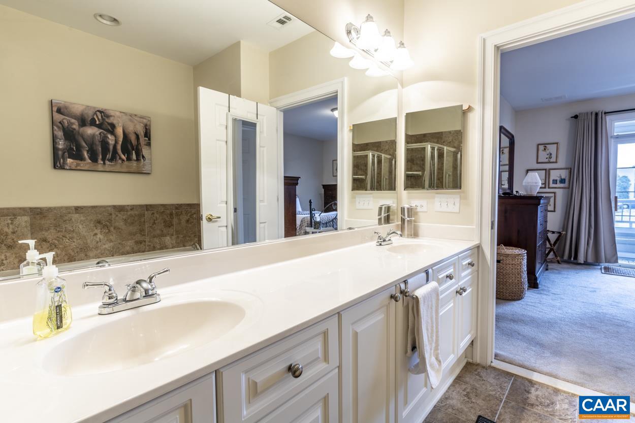 GLENWOOD STATION - Residential
