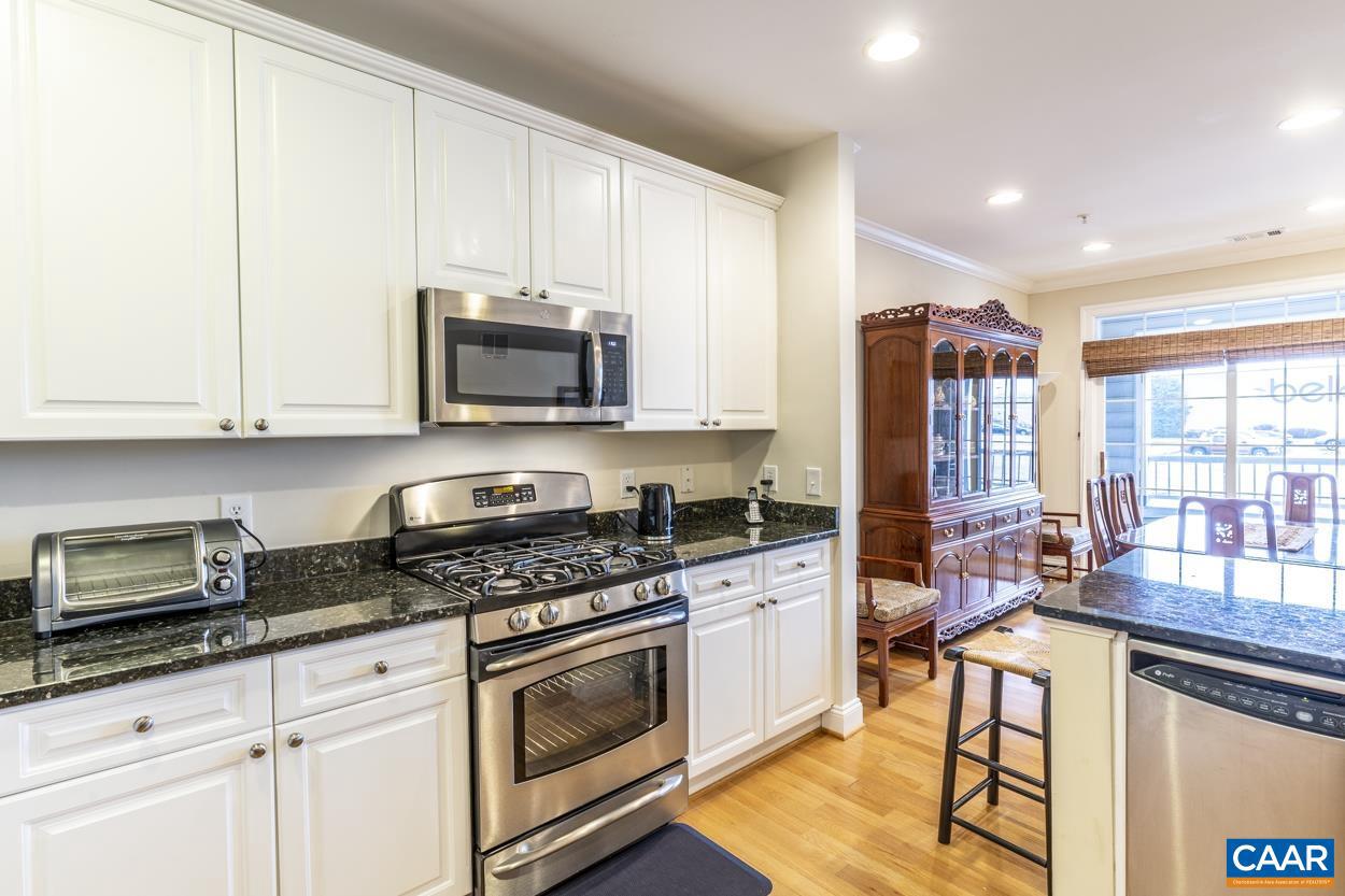 GLENWOOD STATION - Residential