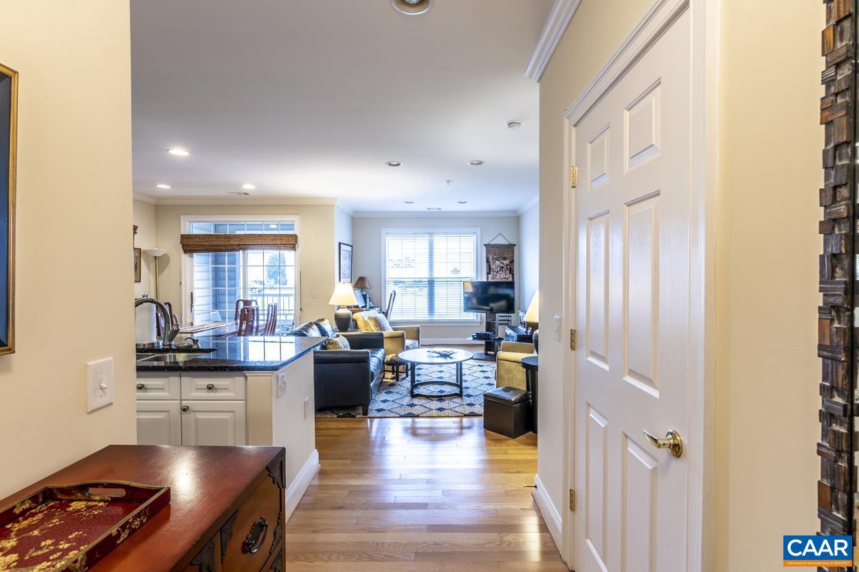 GLENWOOD STATION - Residential