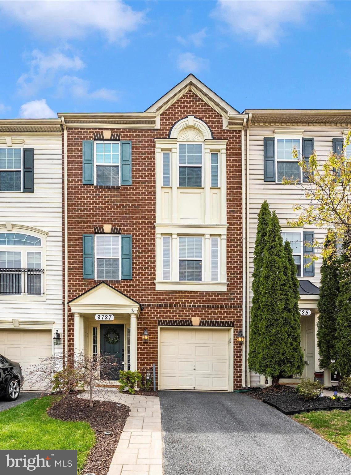 URBANA HIGHLANDS - Residential