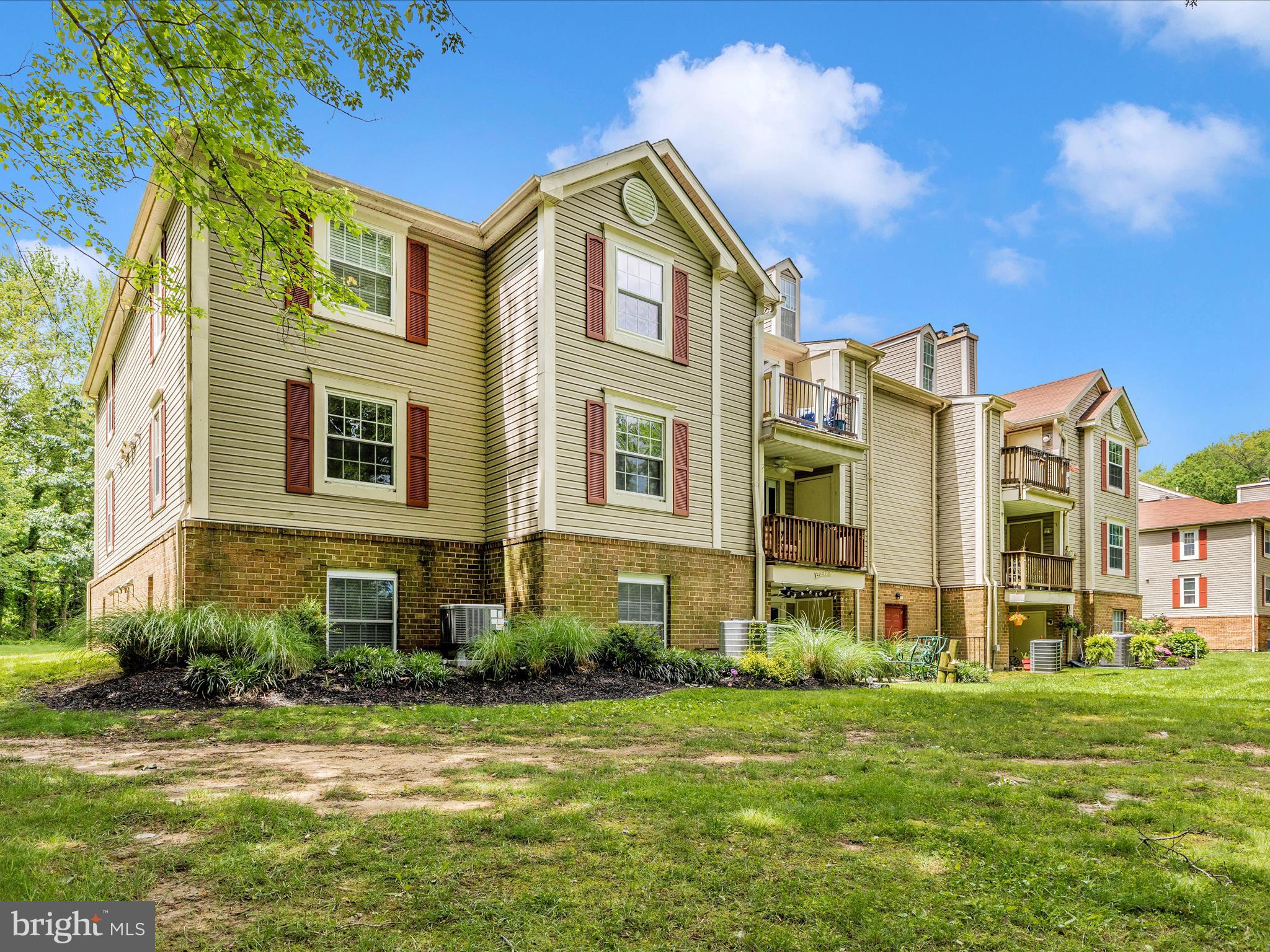 URBANA HIGHLANDS - Residential