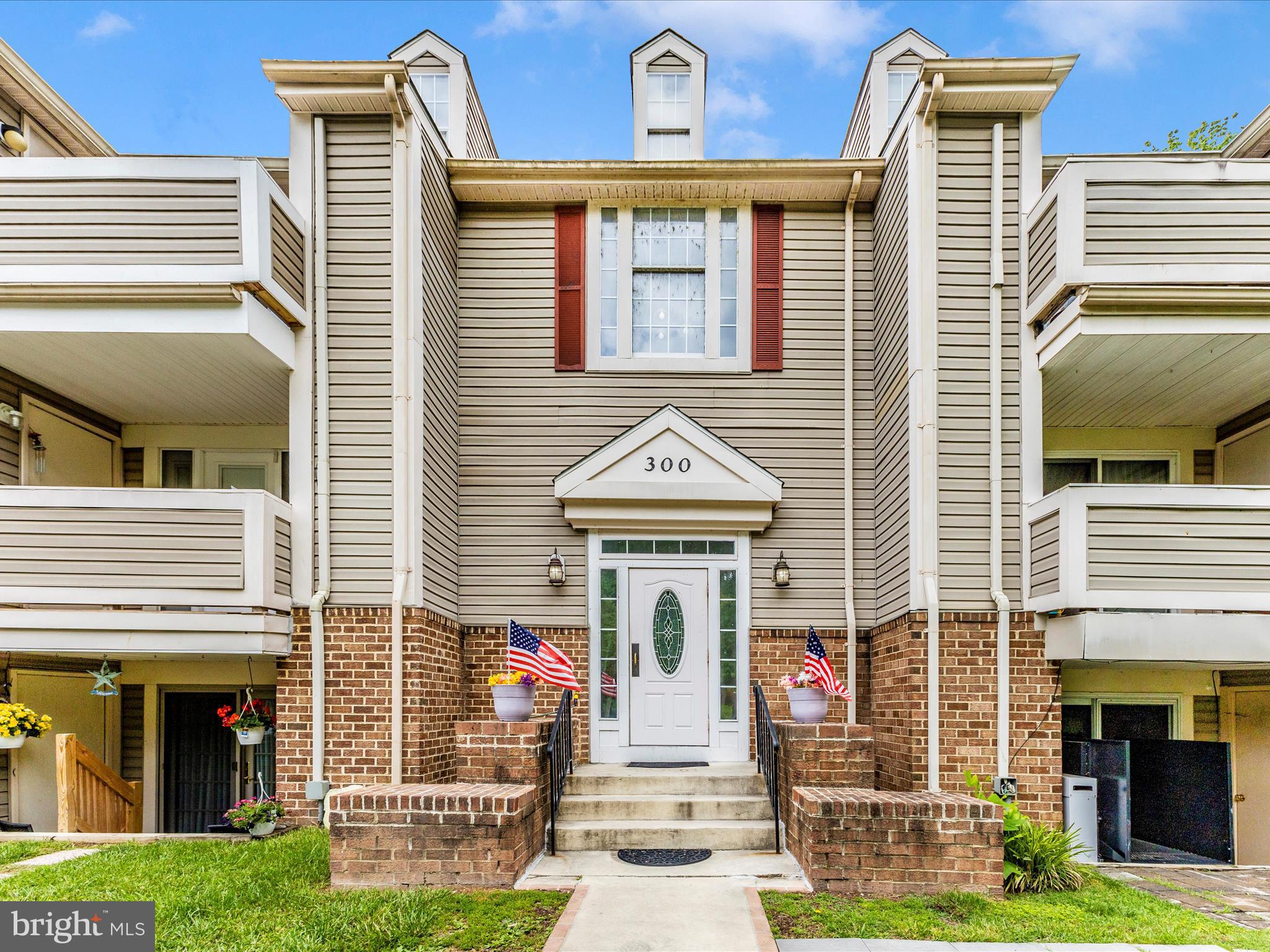 URBANA HIGHLANDS - Residential