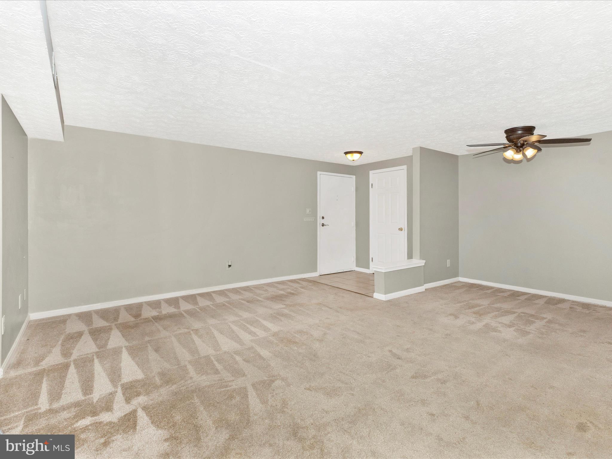 URBANA HIGHLANDS - Residential