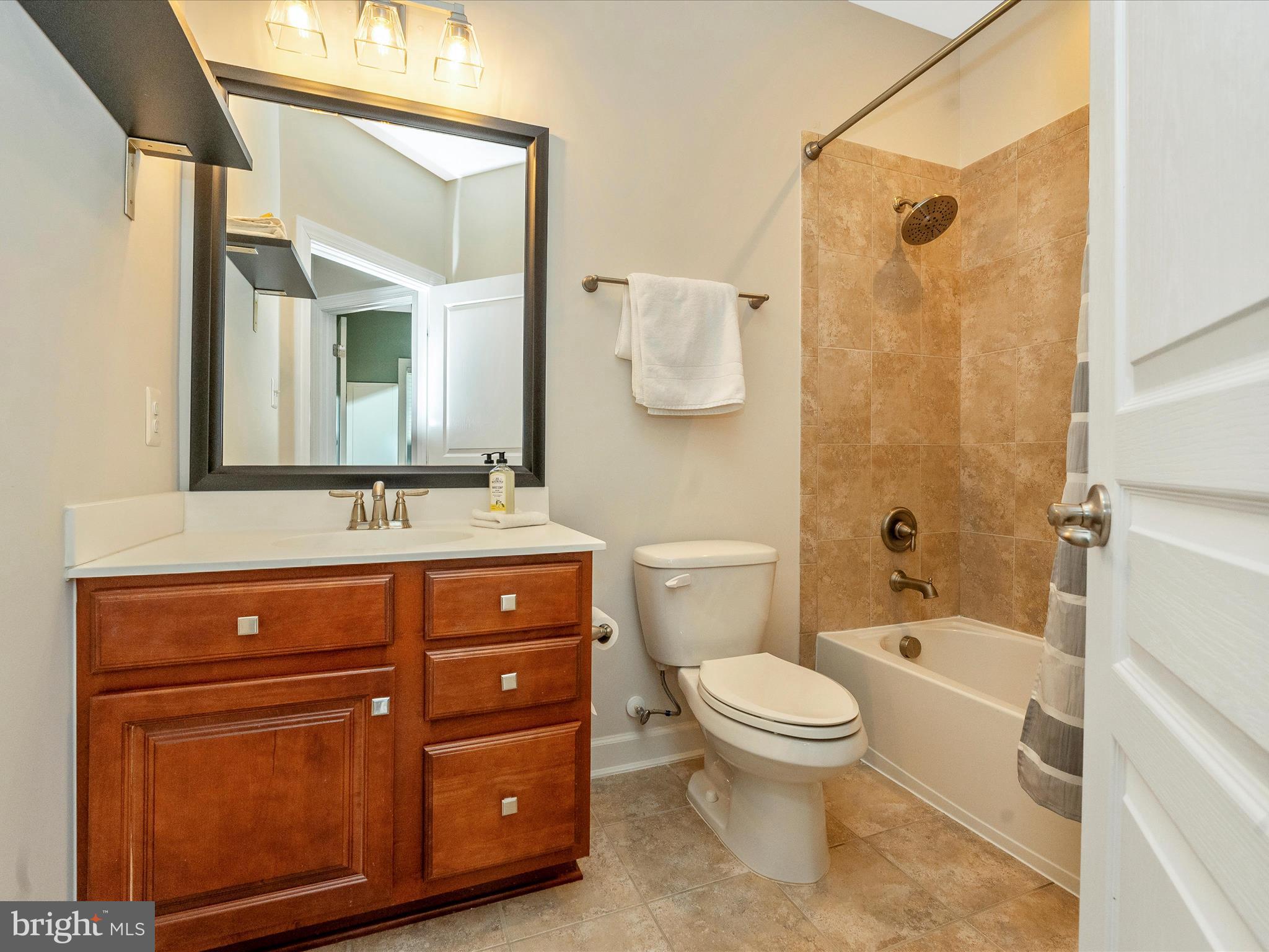 URBANA HIGHLANDS - Residential