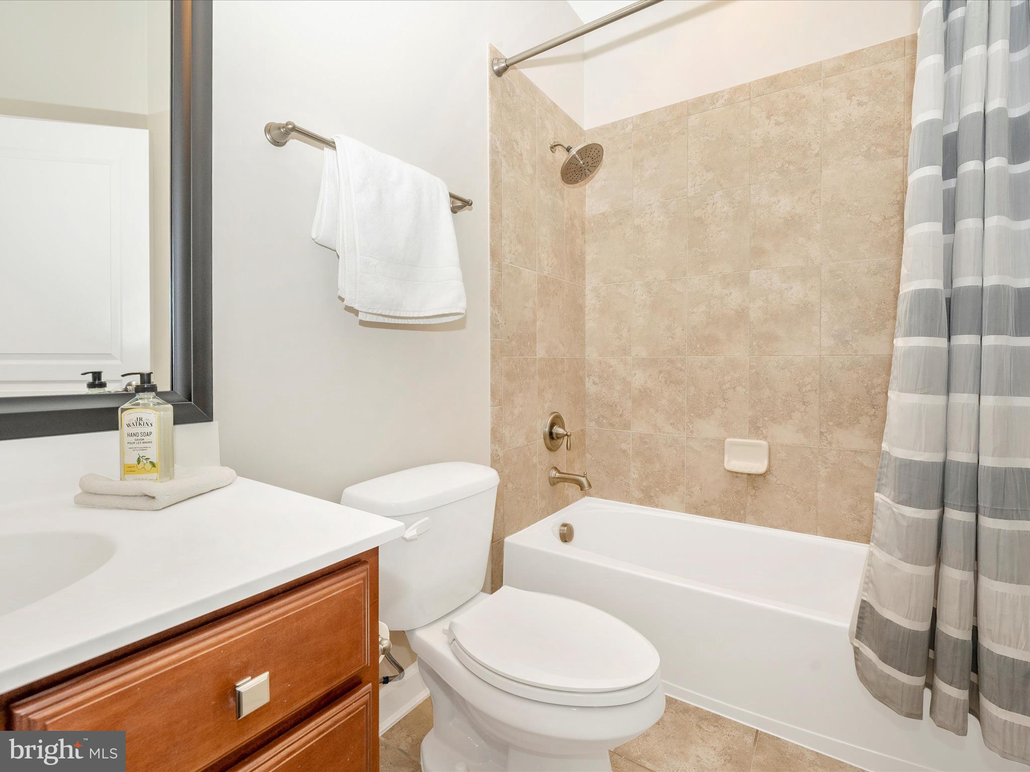 URBANA HIGHLANDS - Residential