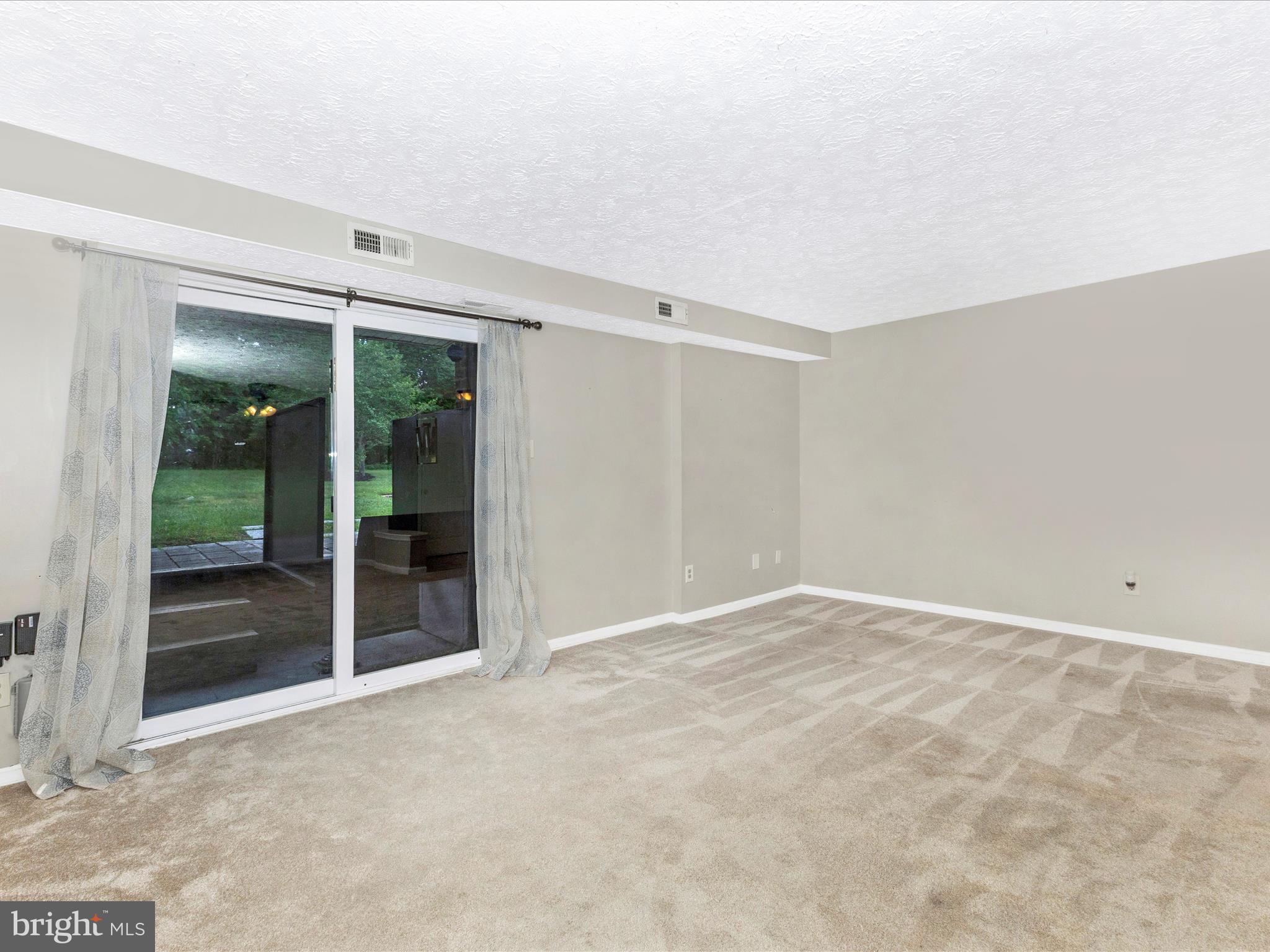 URBANA HIGHLANDS - Residential