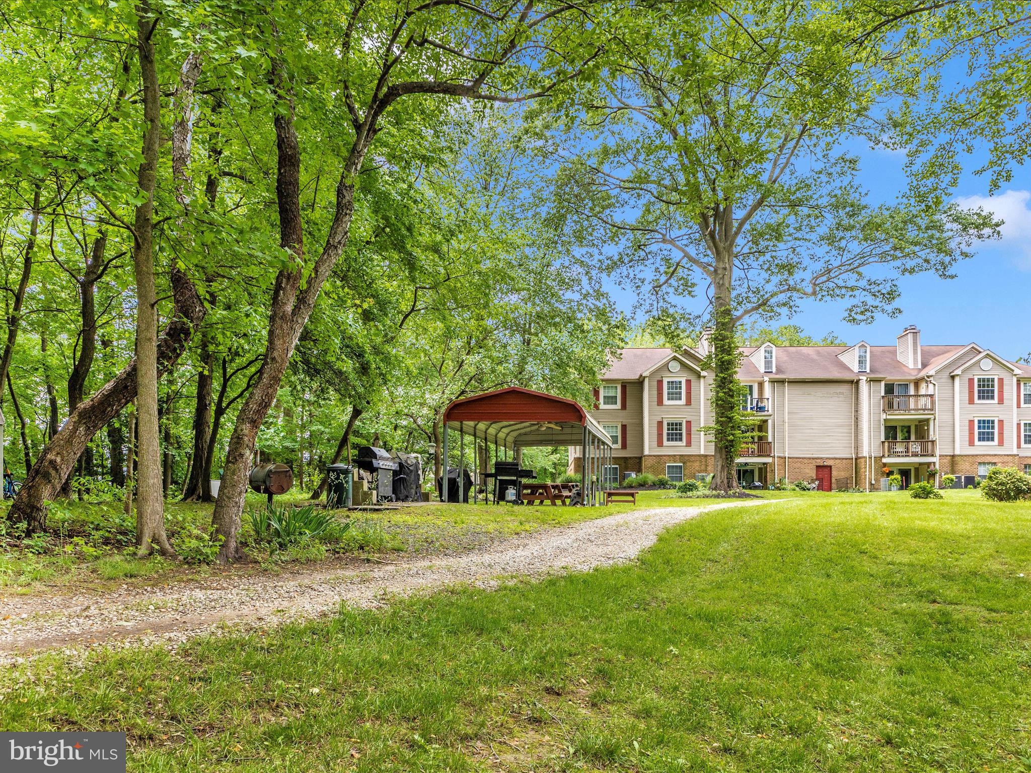 URBANA HIGHLANDS - Residential