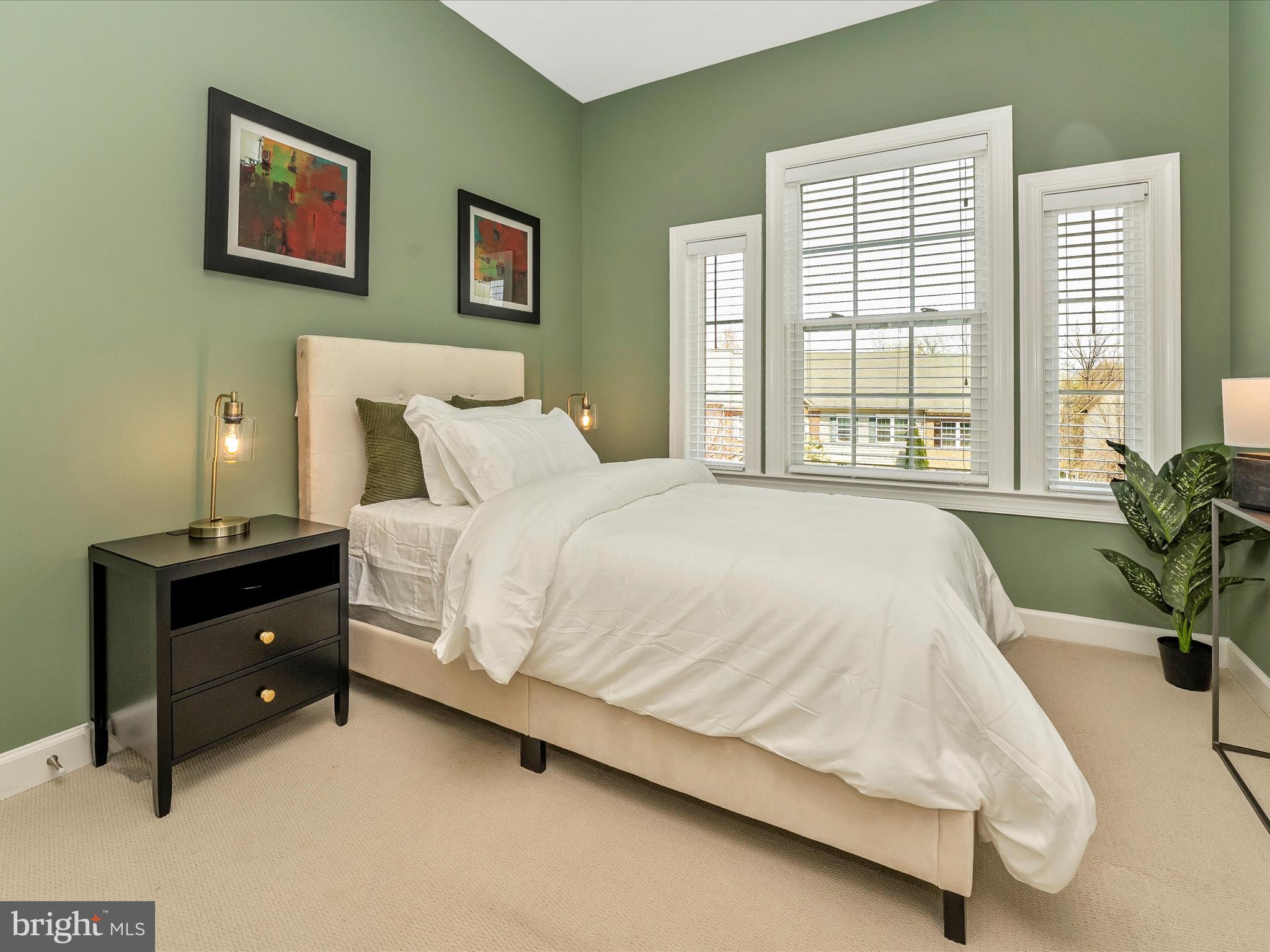 URBANA HIGHLANDS - Residential