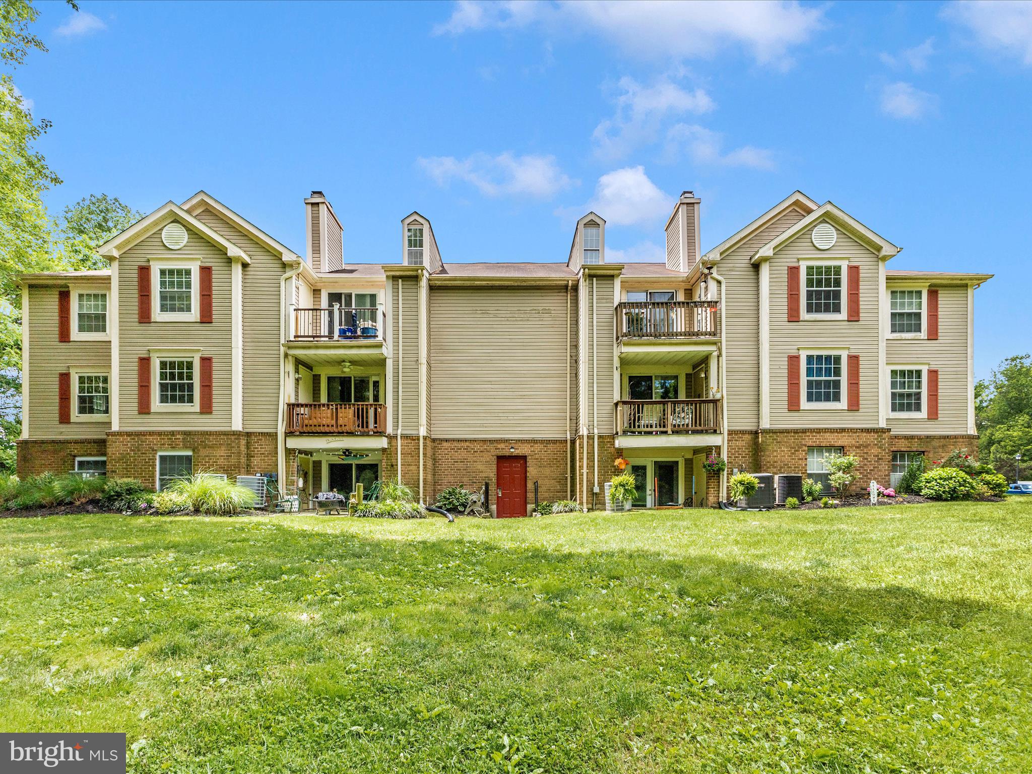 URBANA HIGHLANDS - Residential