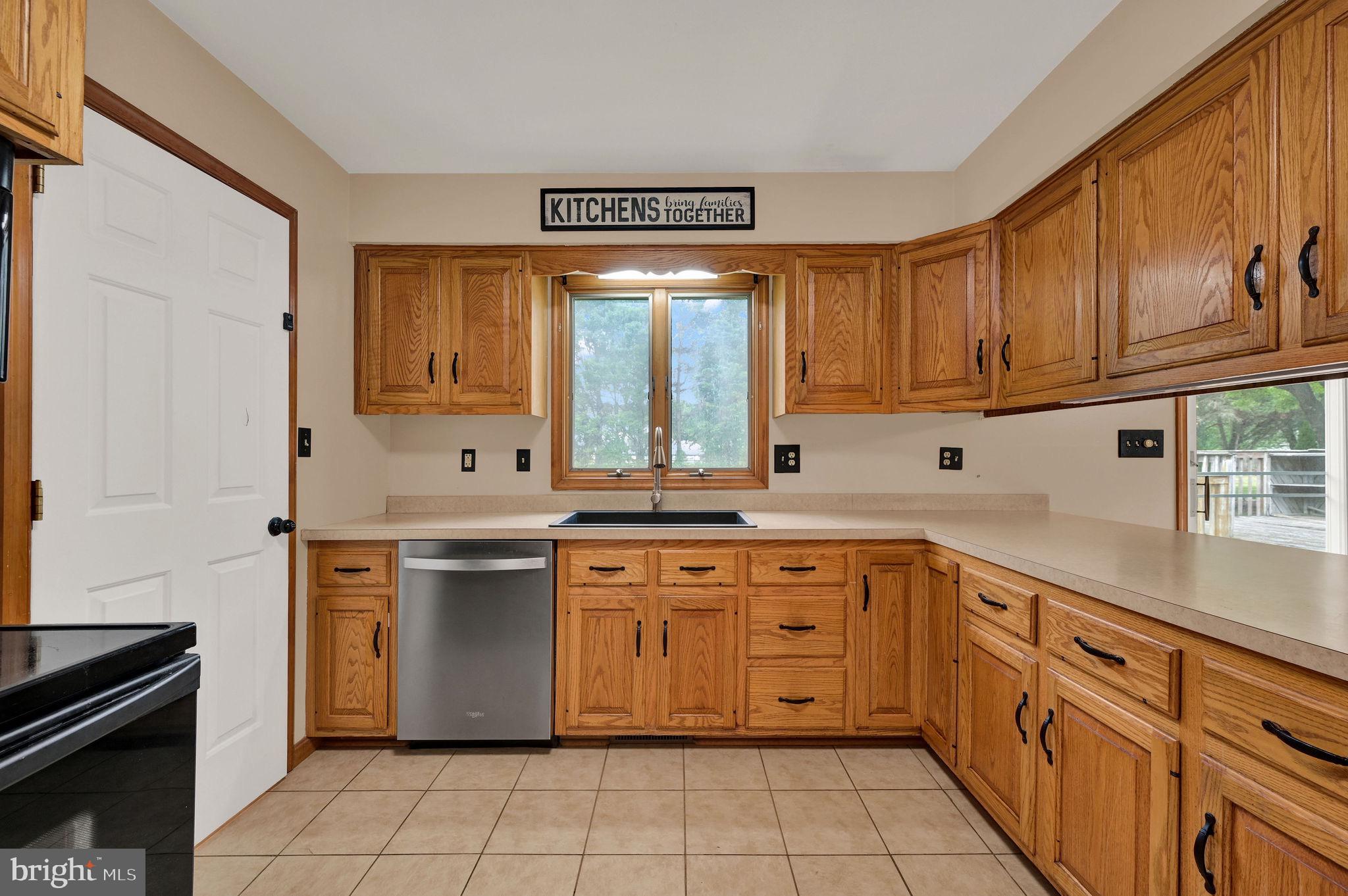 HIDDEN ACRES - Residential