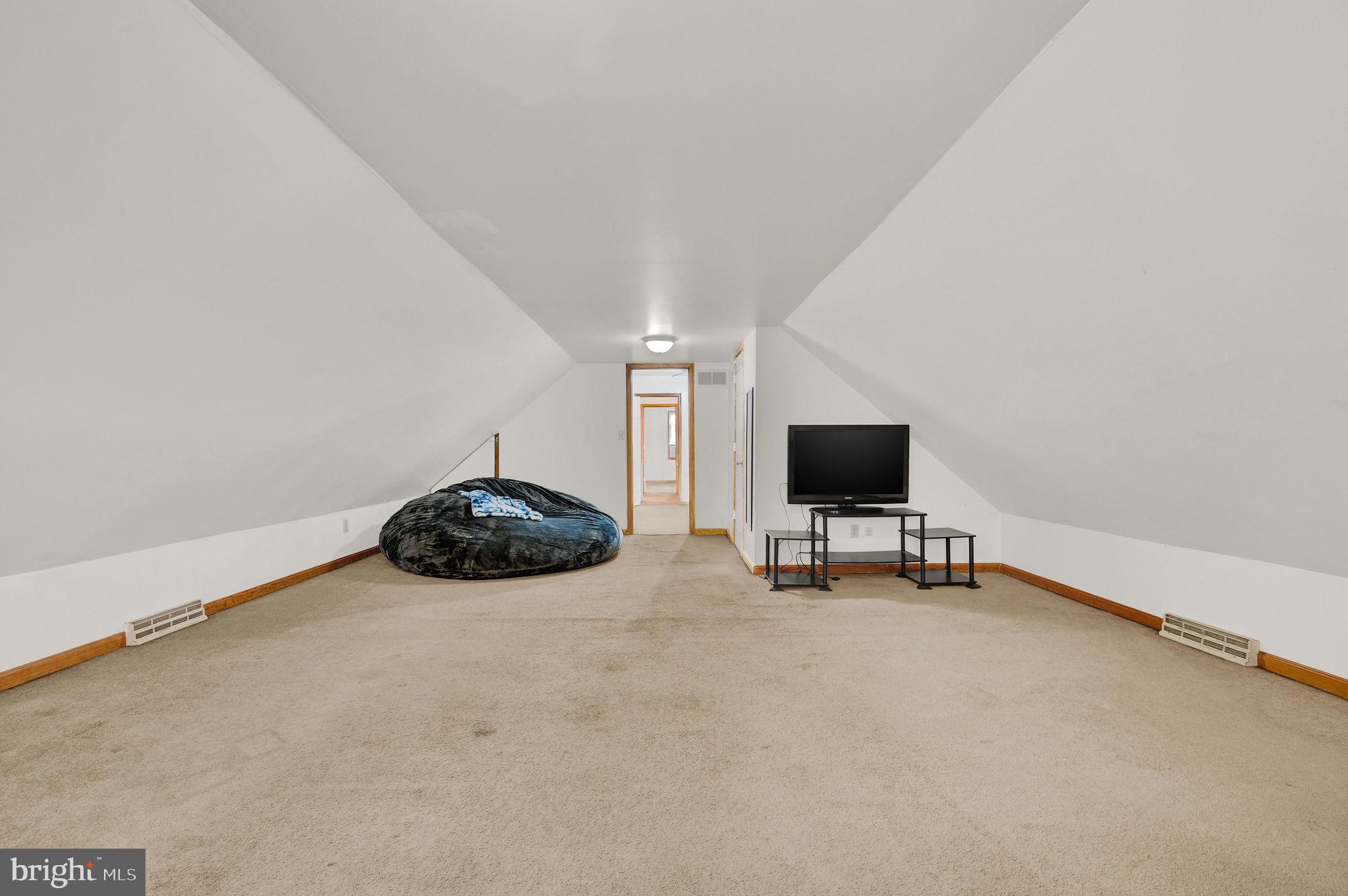 HIDDEN ACRES - Residential