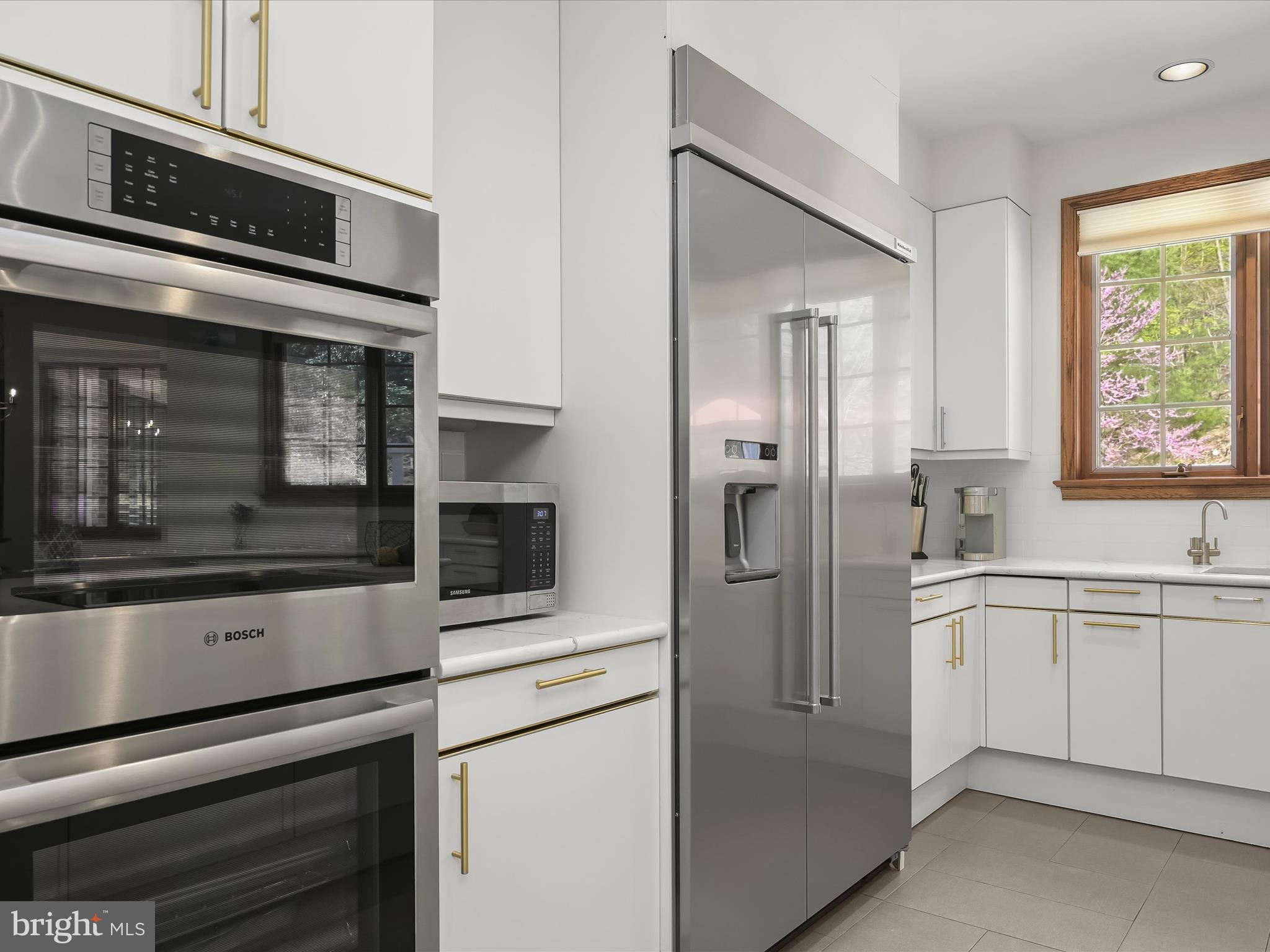 PIKESVILLE - Residential