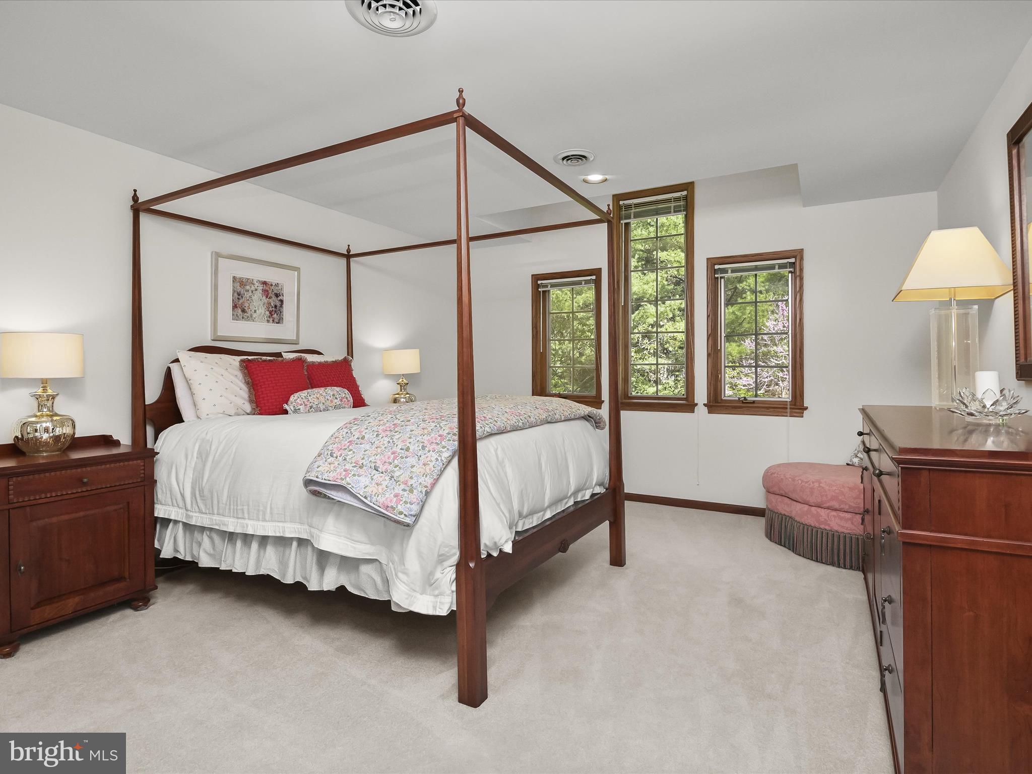 PIKESVILLE - Residential