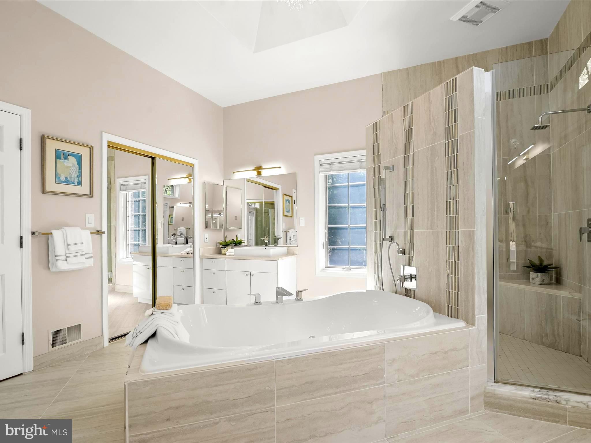 PIKESVILLE - Residential