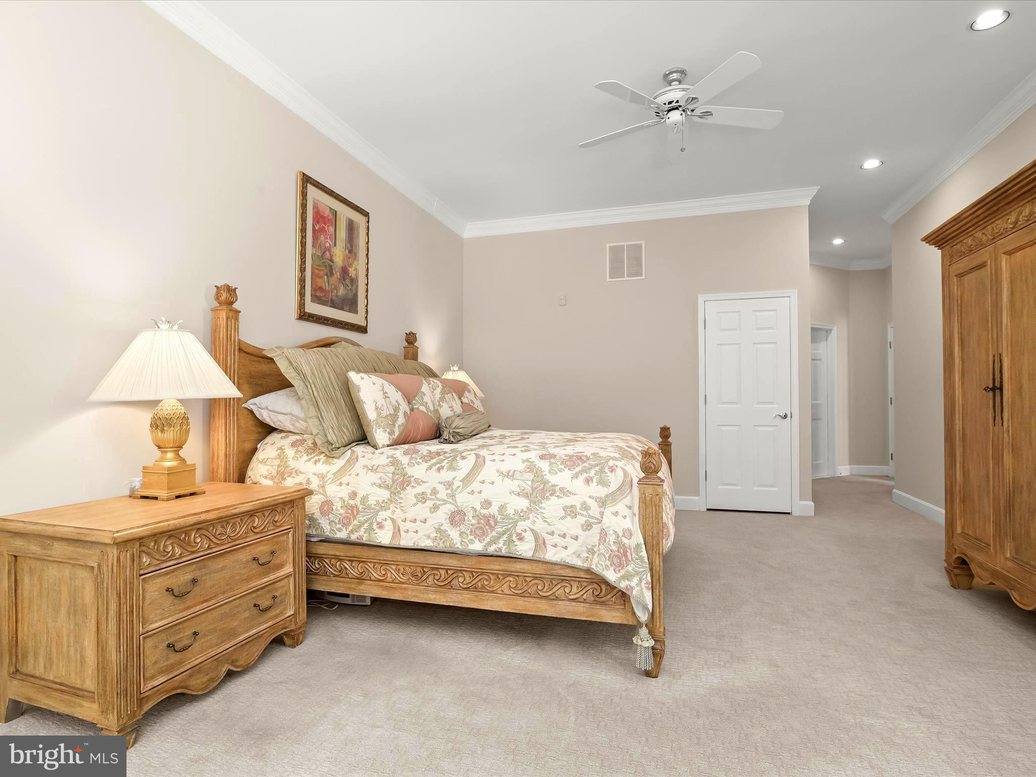 PIKESVILLE - Residential