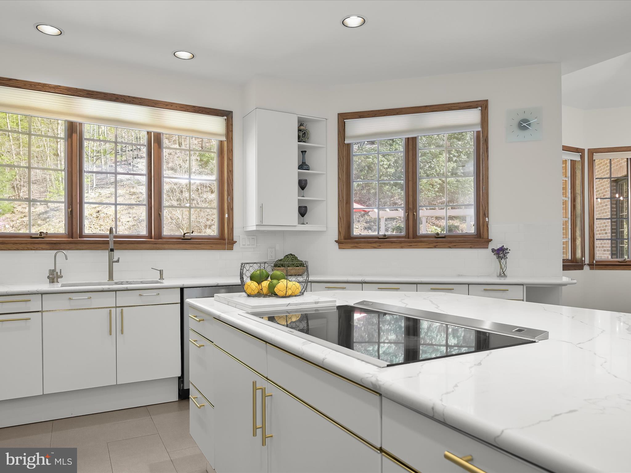 PIKESVILLE - Residential