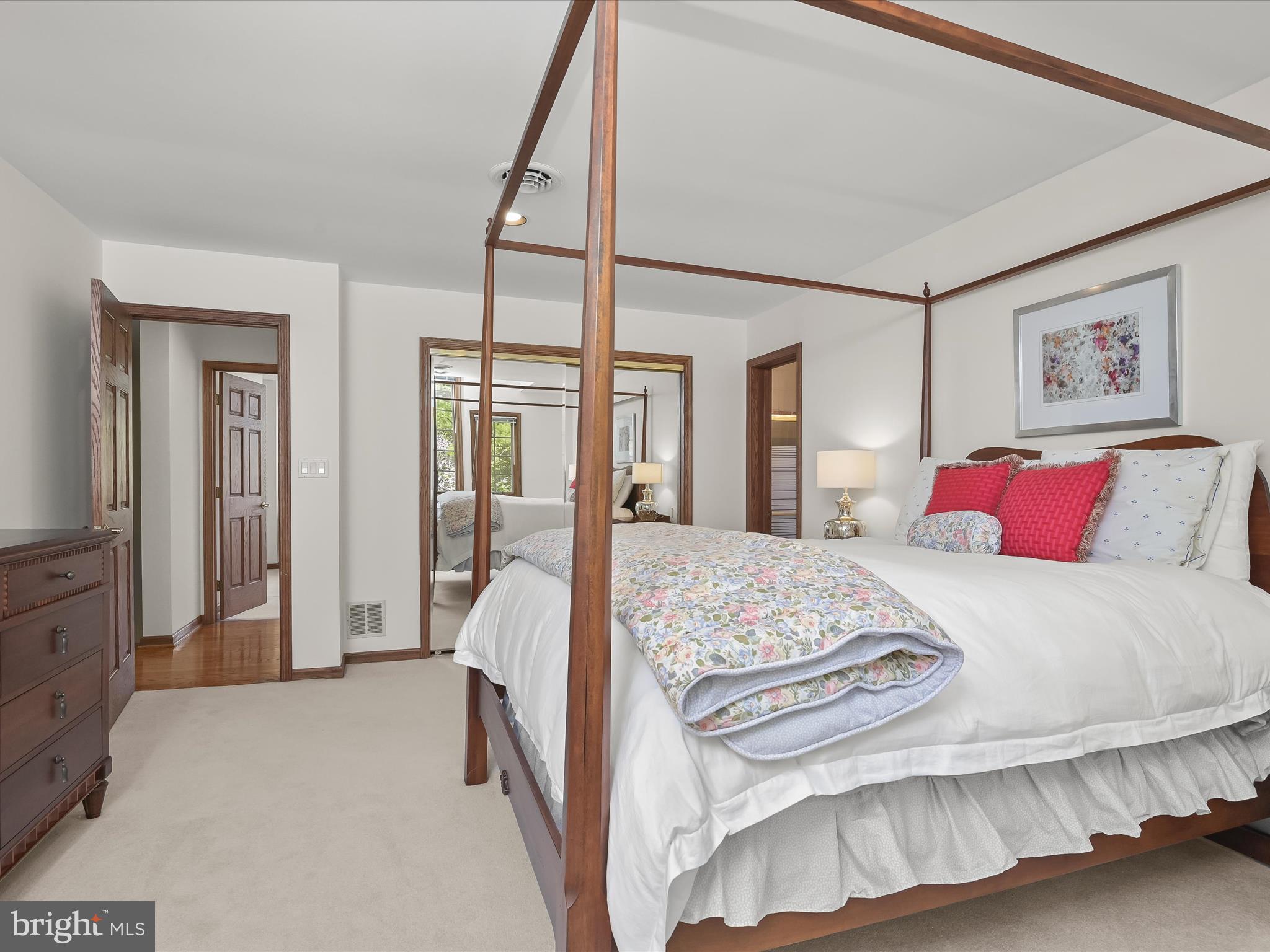 PIKESVILLE - Residential