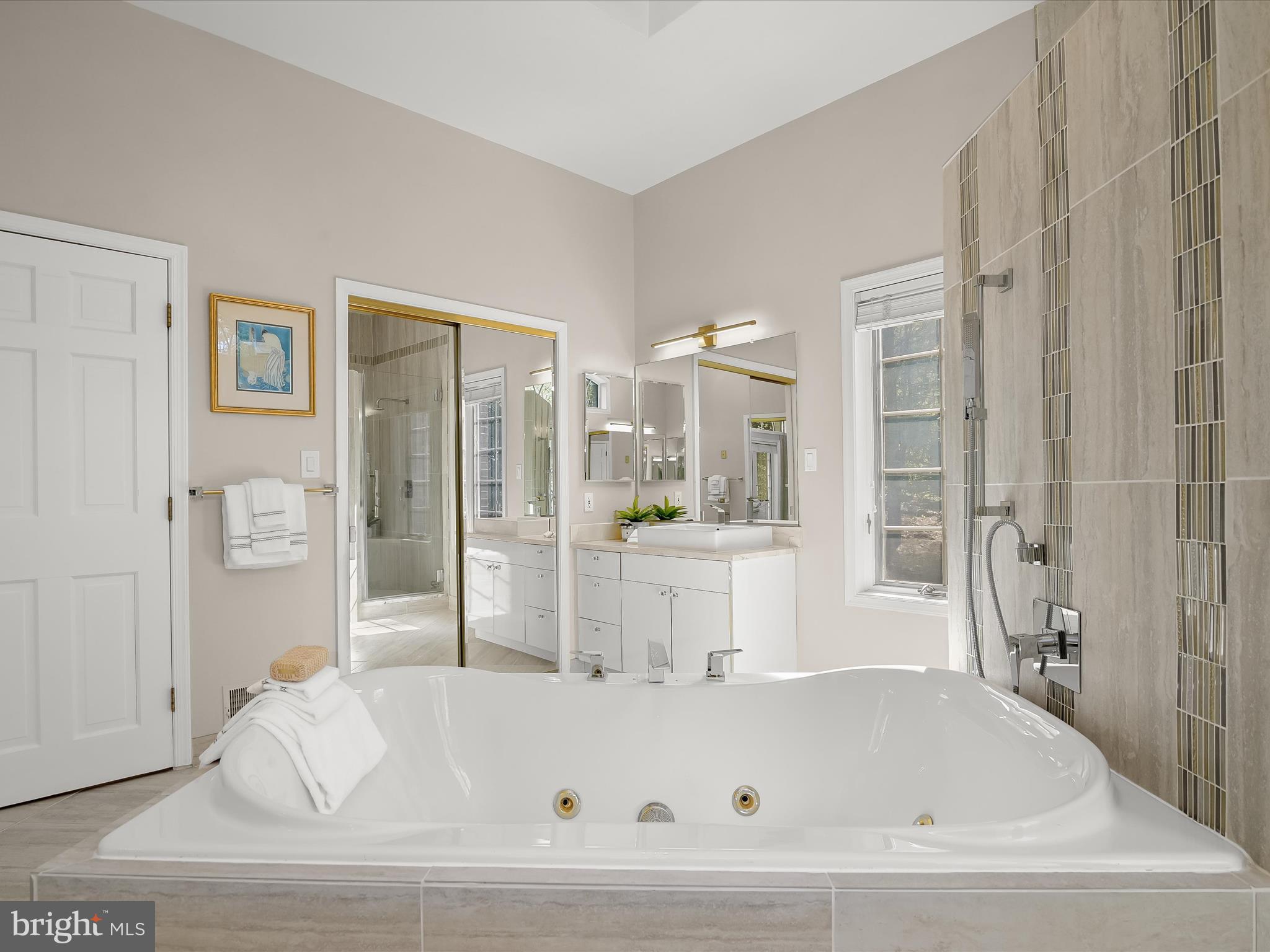 PIKESVILLE - Residential