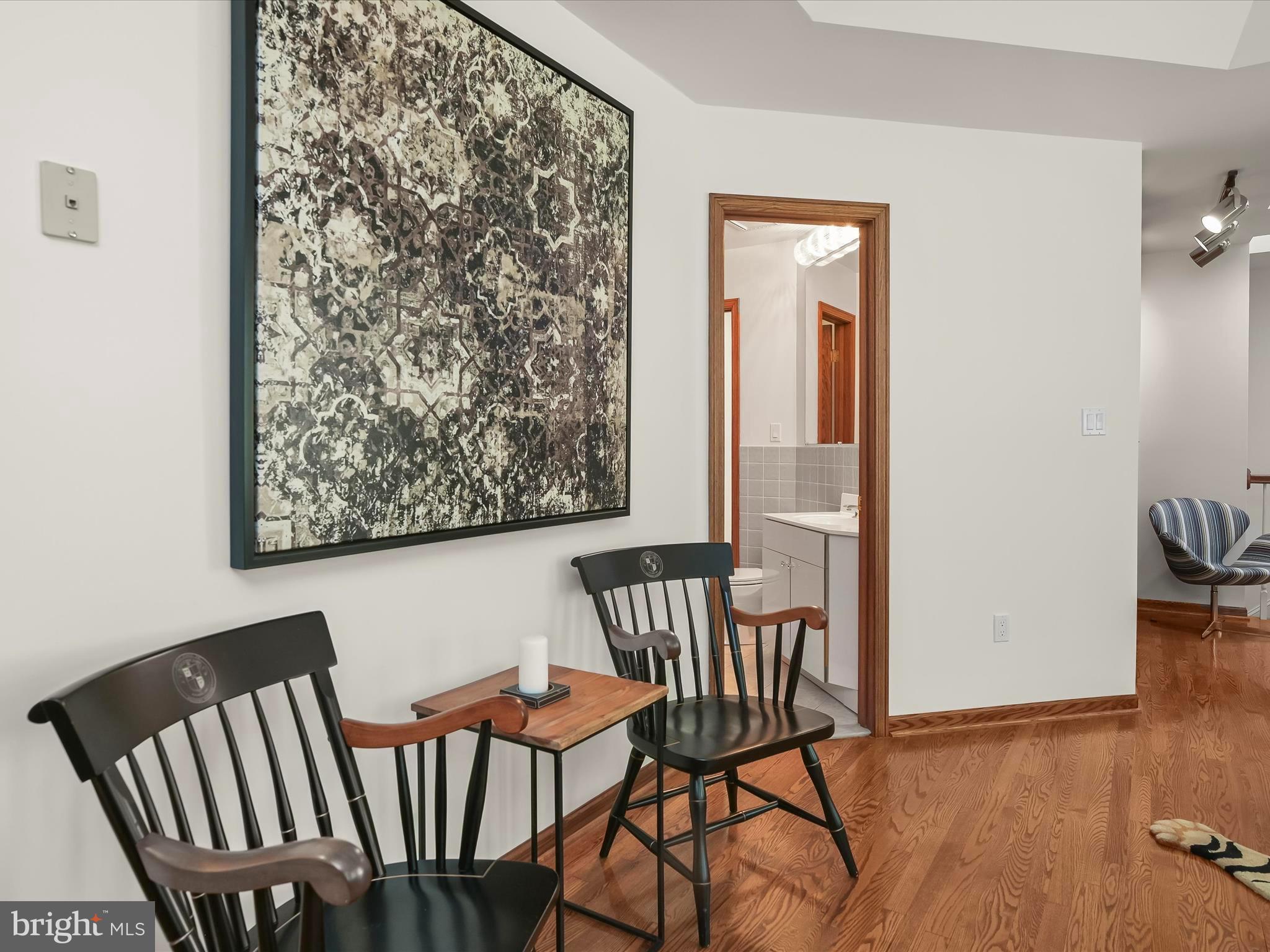 PIKESVILLE - Residential