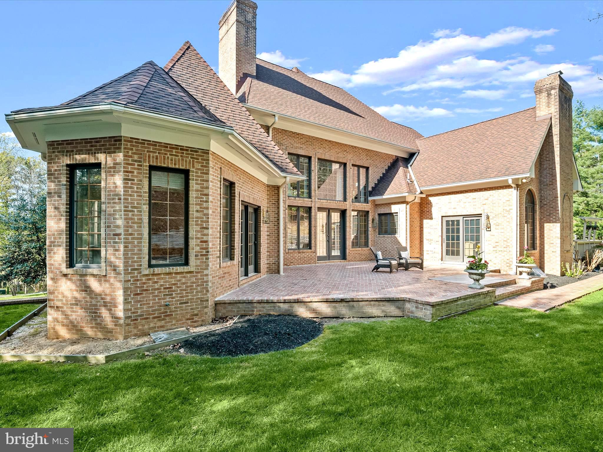 PIKESVILLE - Residential