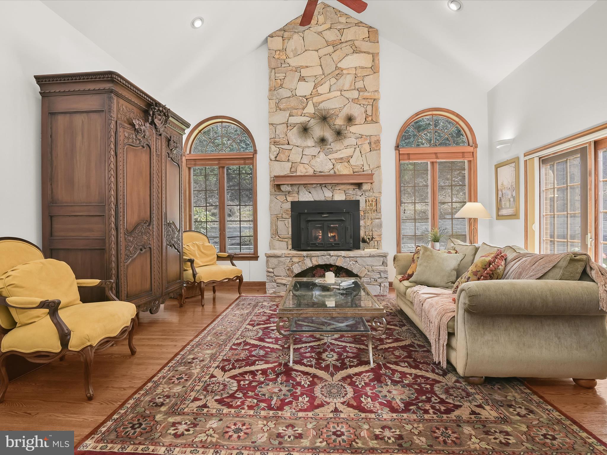 PIKESVILLE - Residential