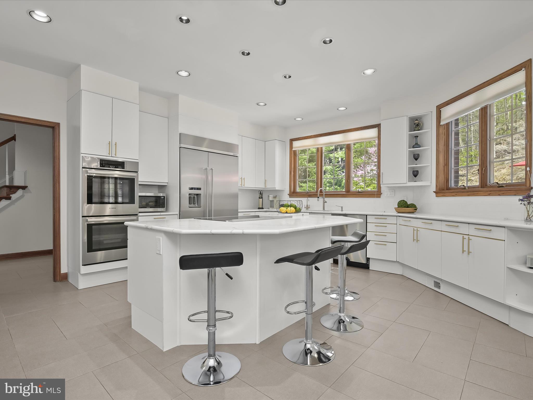 PIKESVILLE - Residential