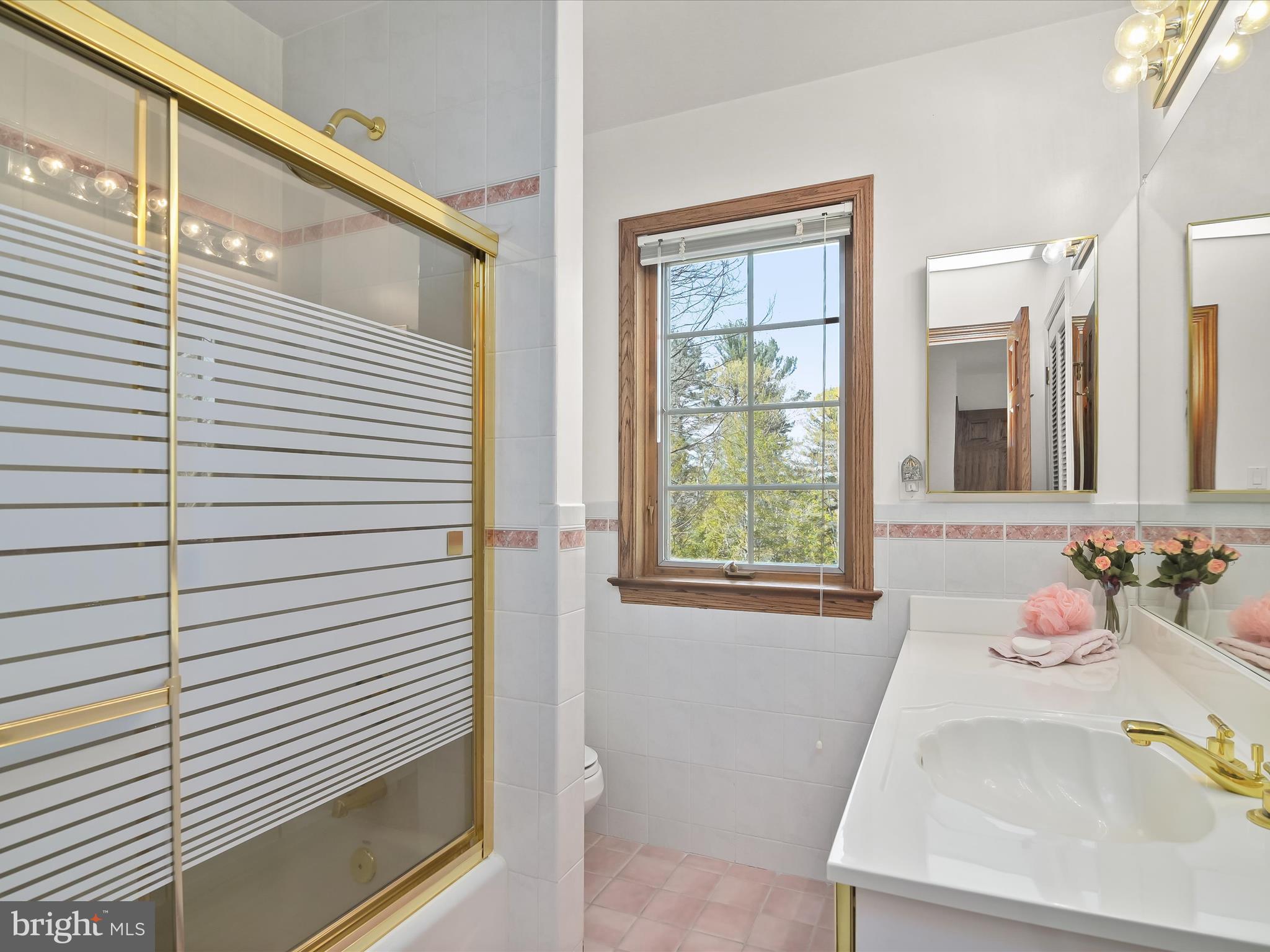 PIKESVILLE - Residential