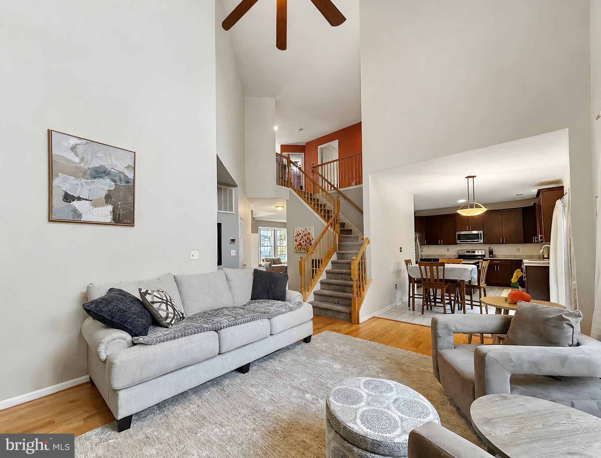 11008 COMET LANE