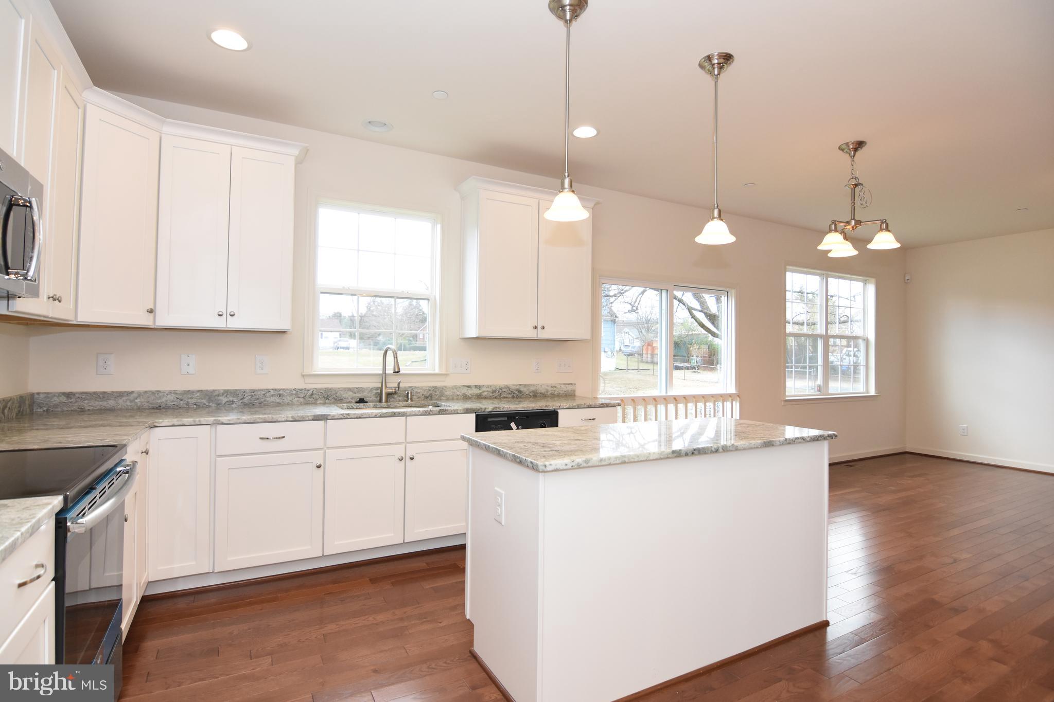 EASTPORT - Residential