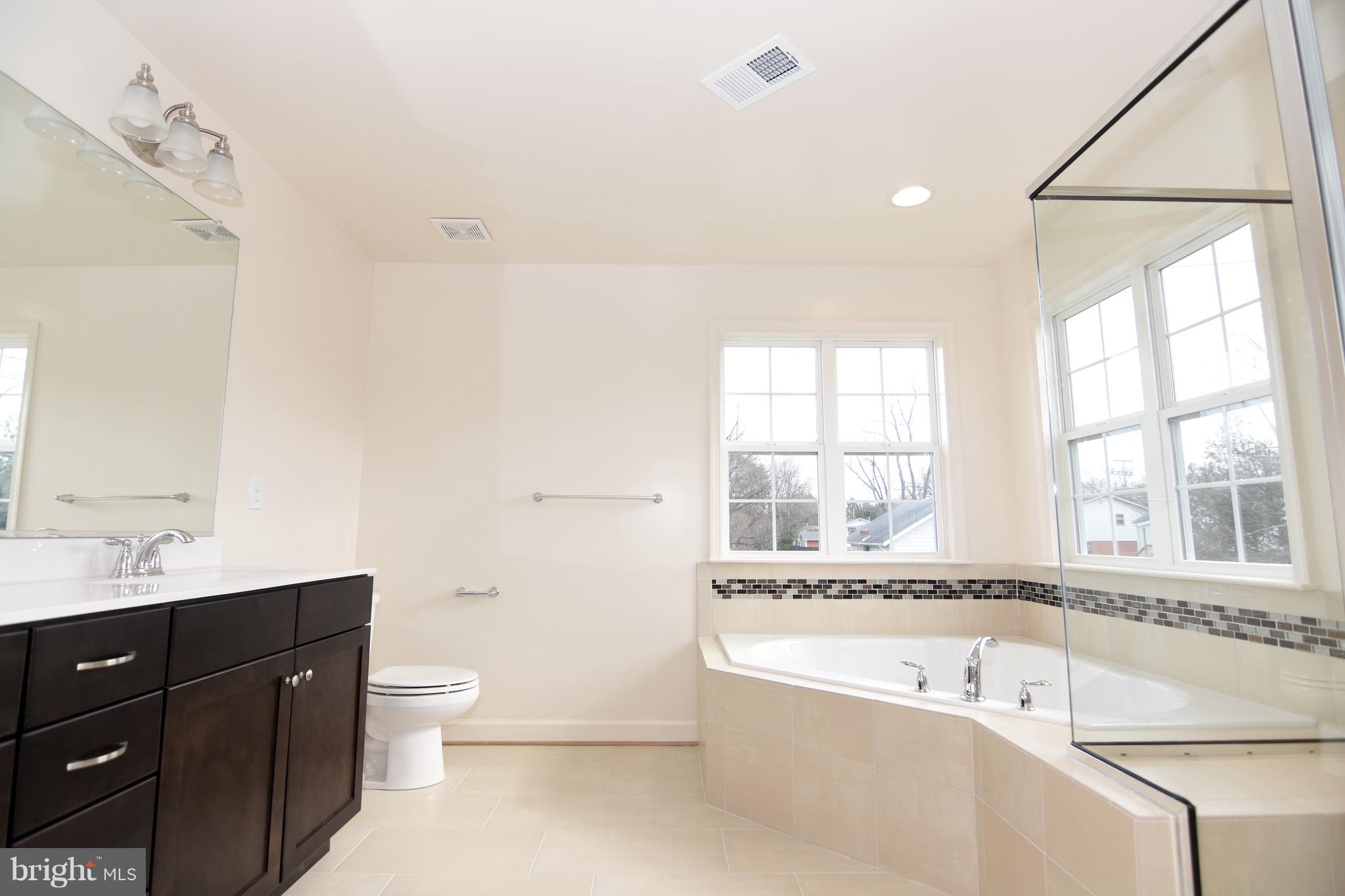 EASTPORT - Residential