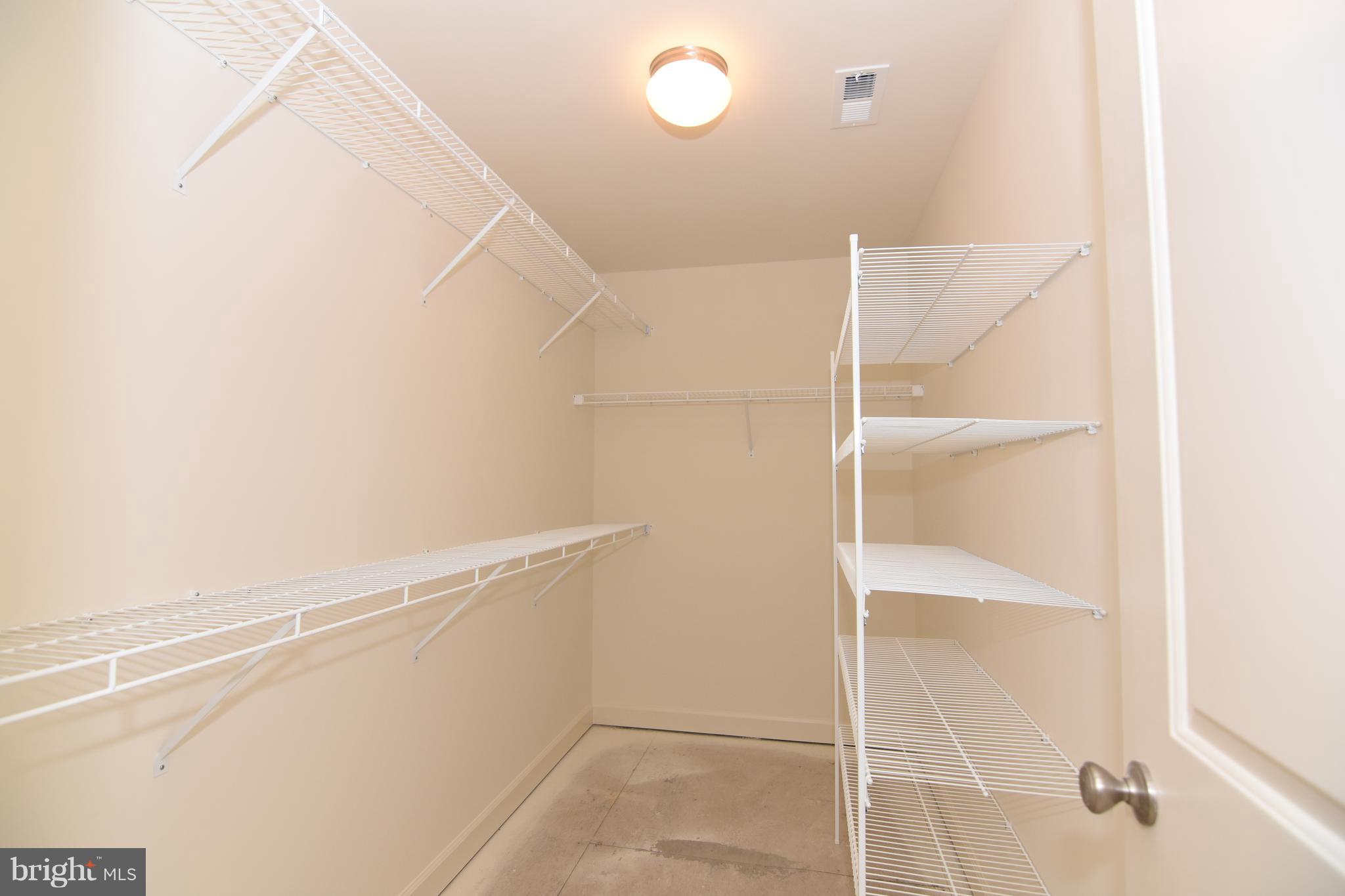 EASTPORT - Residential