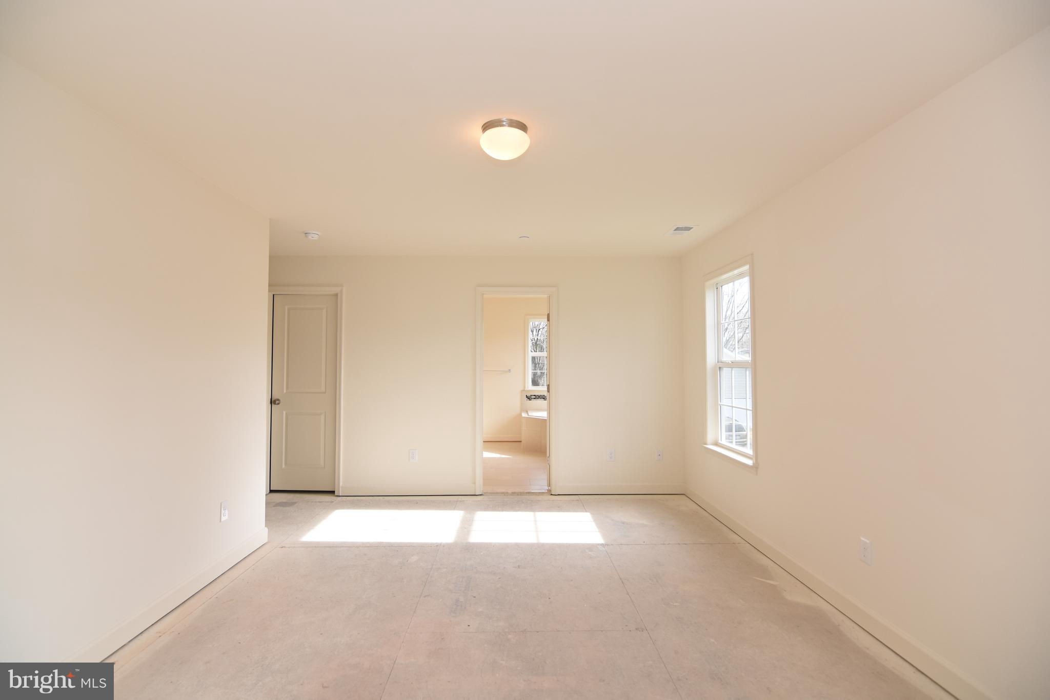 EASTPORT - Residential