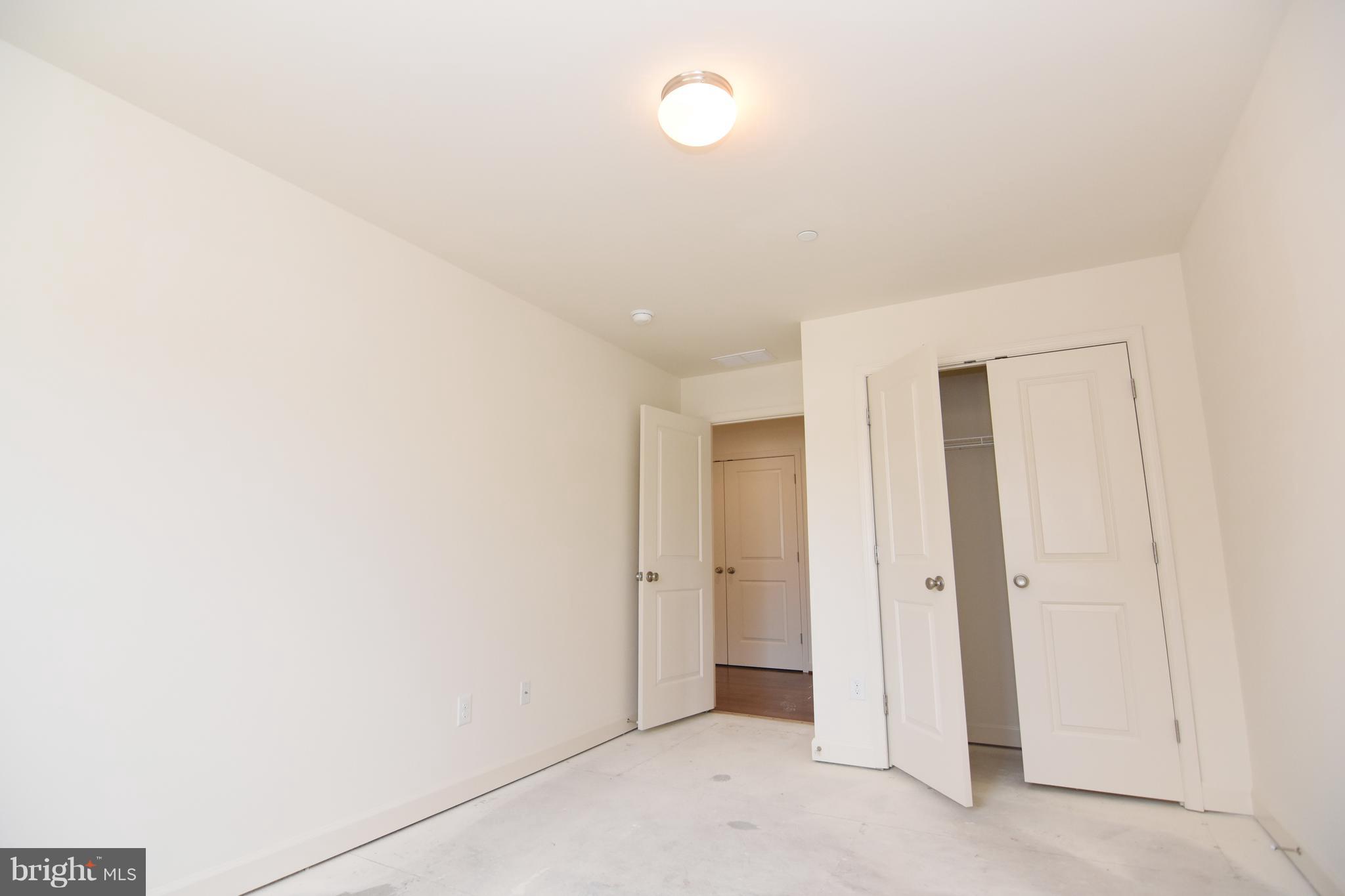 EASTPORT - Residential