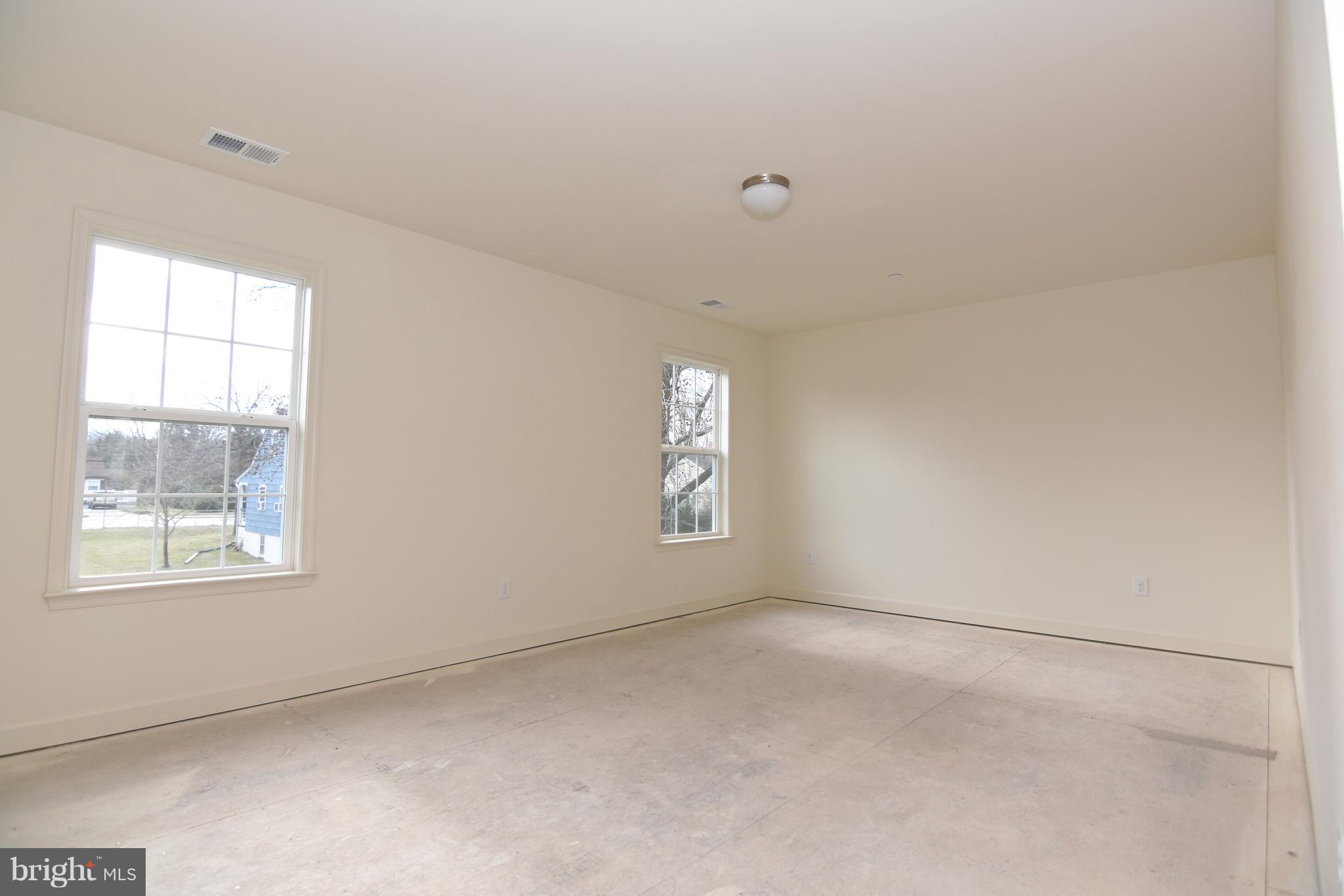 EASTPORT - Residential