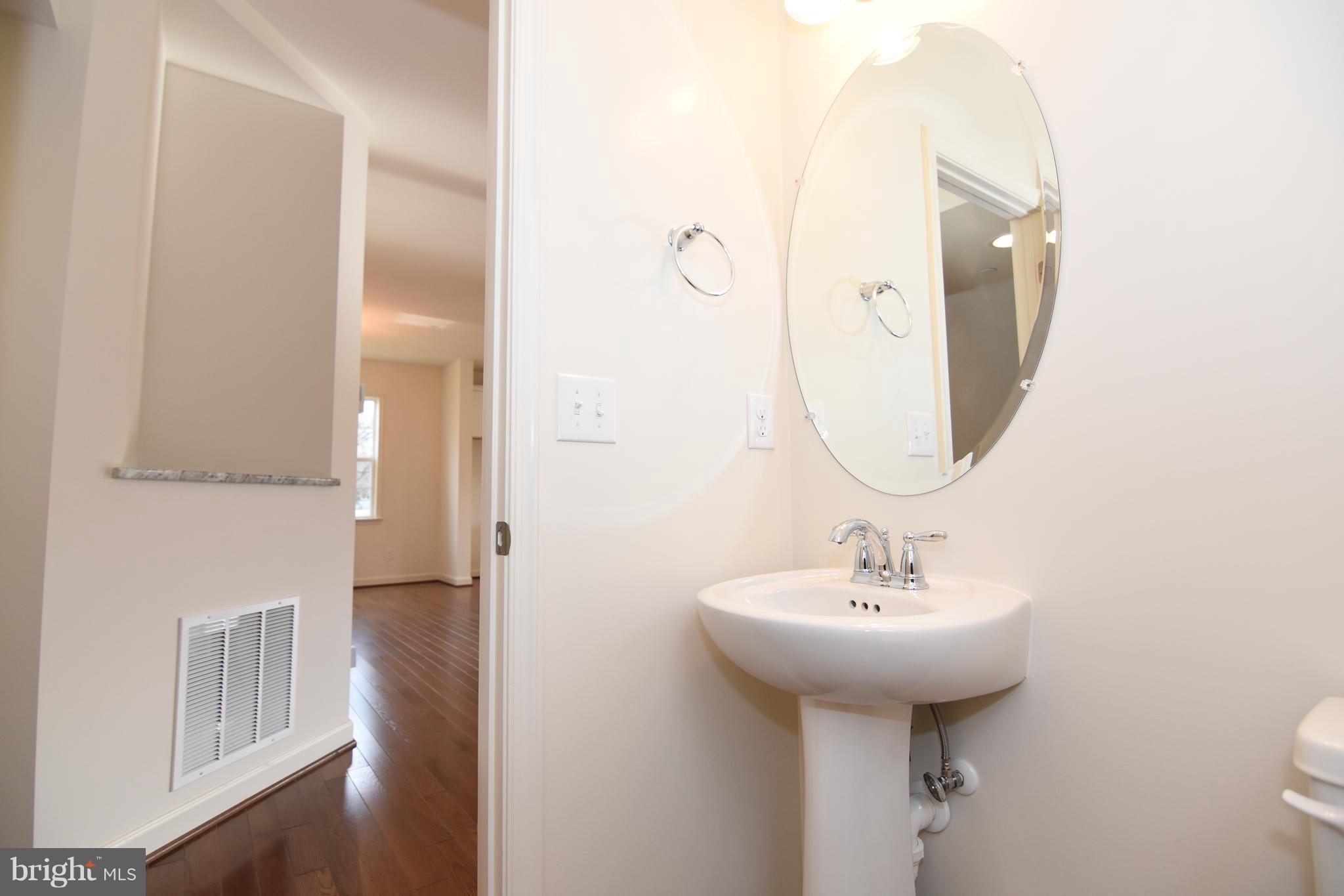 EASTPORT - Residential