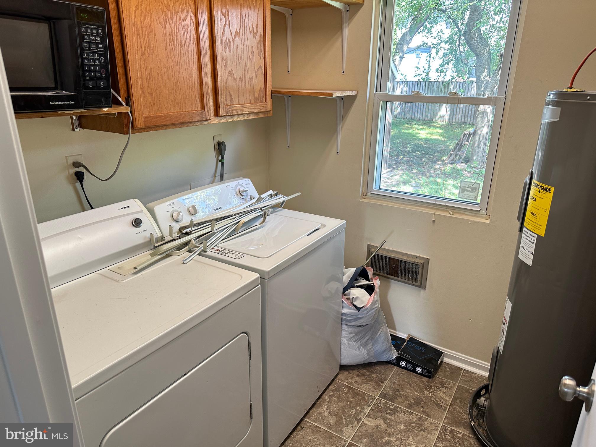 GLEN BURNIE HEIGHTS - Residential Lease