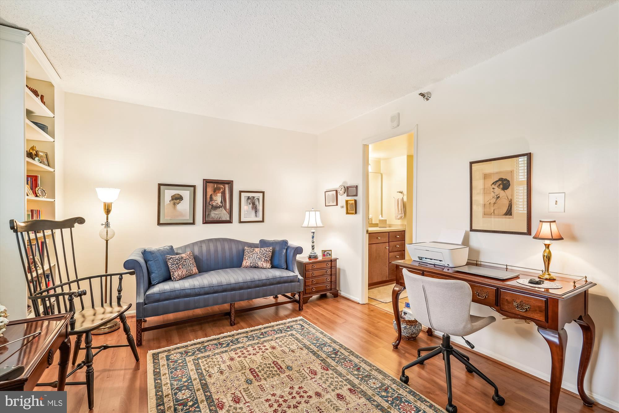 LEISURE WORLD - Residential